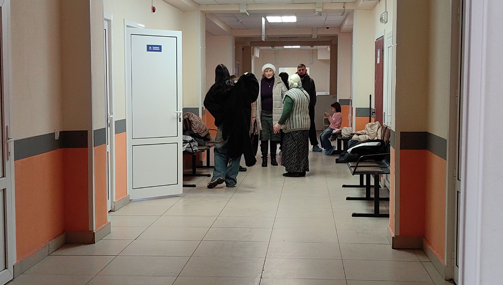 врач, антибиотики, поликлиника, вирус, инфекции, лечение,