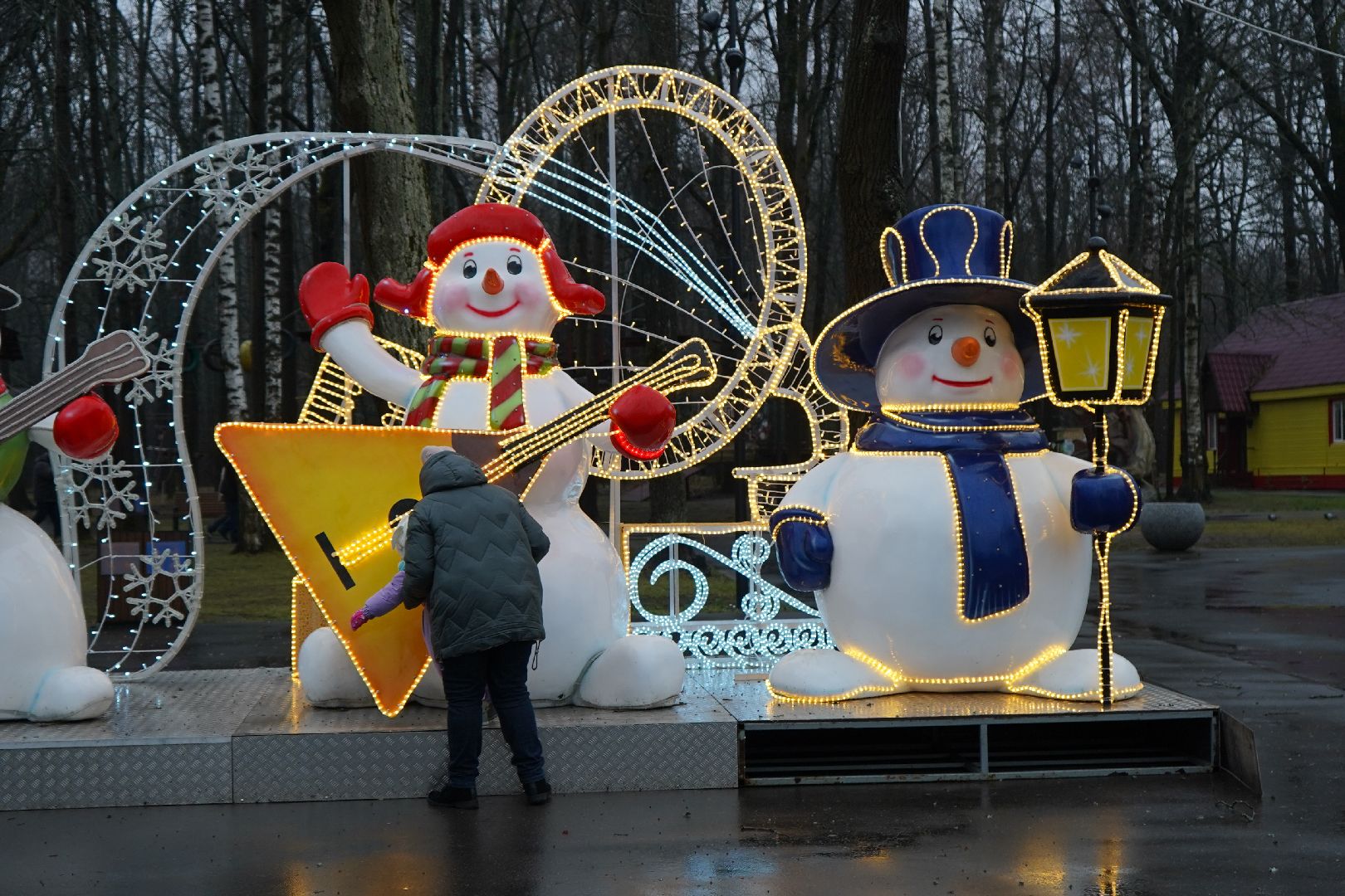 ступино, парк островского, новый год, ёлка,