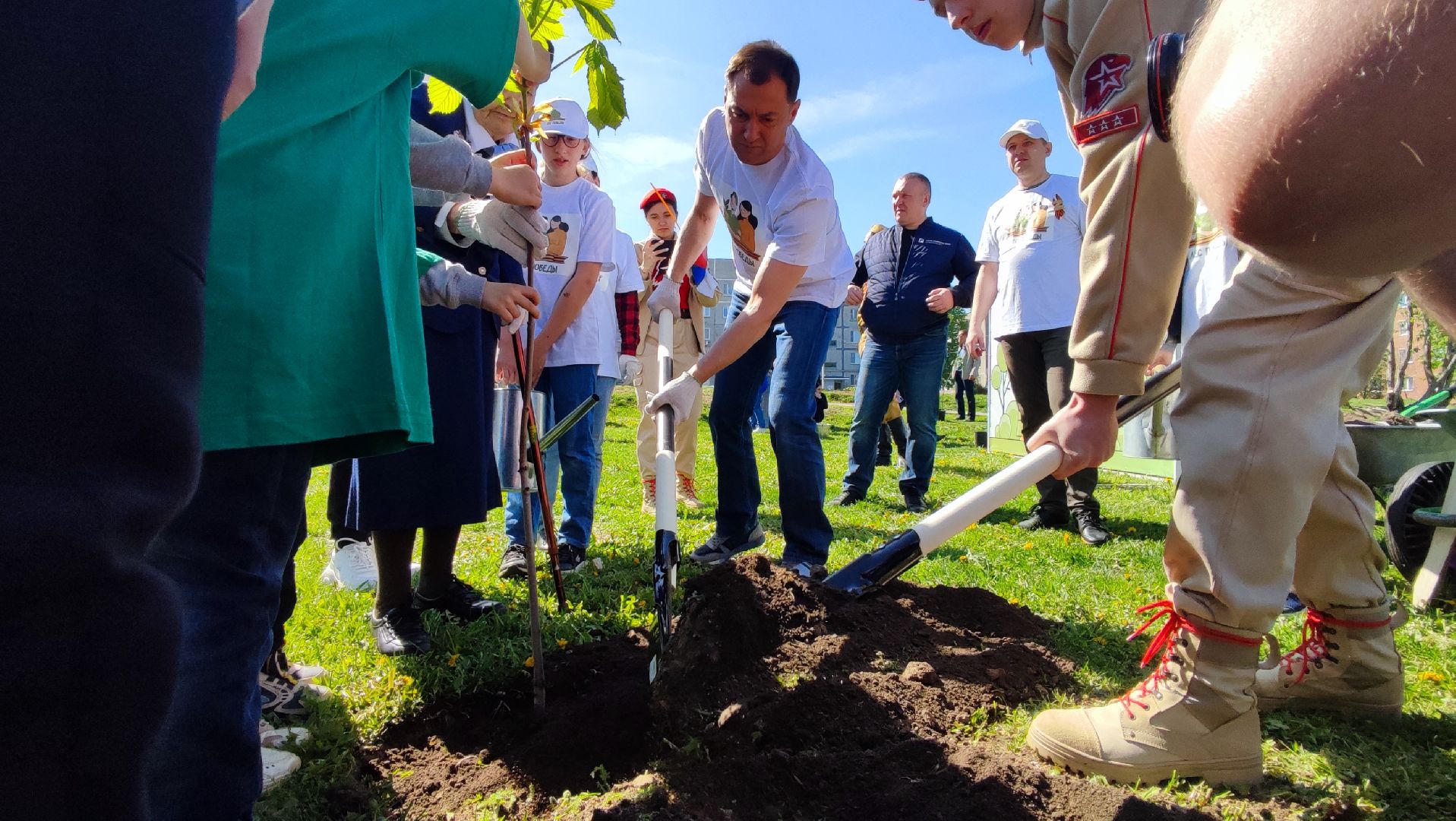Кашира, лес победы, сад памяти, экология, акция, 9 мая