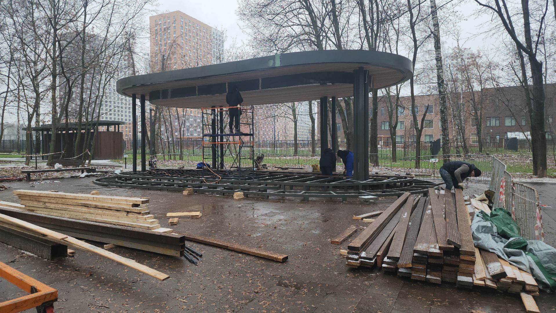 Люберцы, наташинский парк,строители,