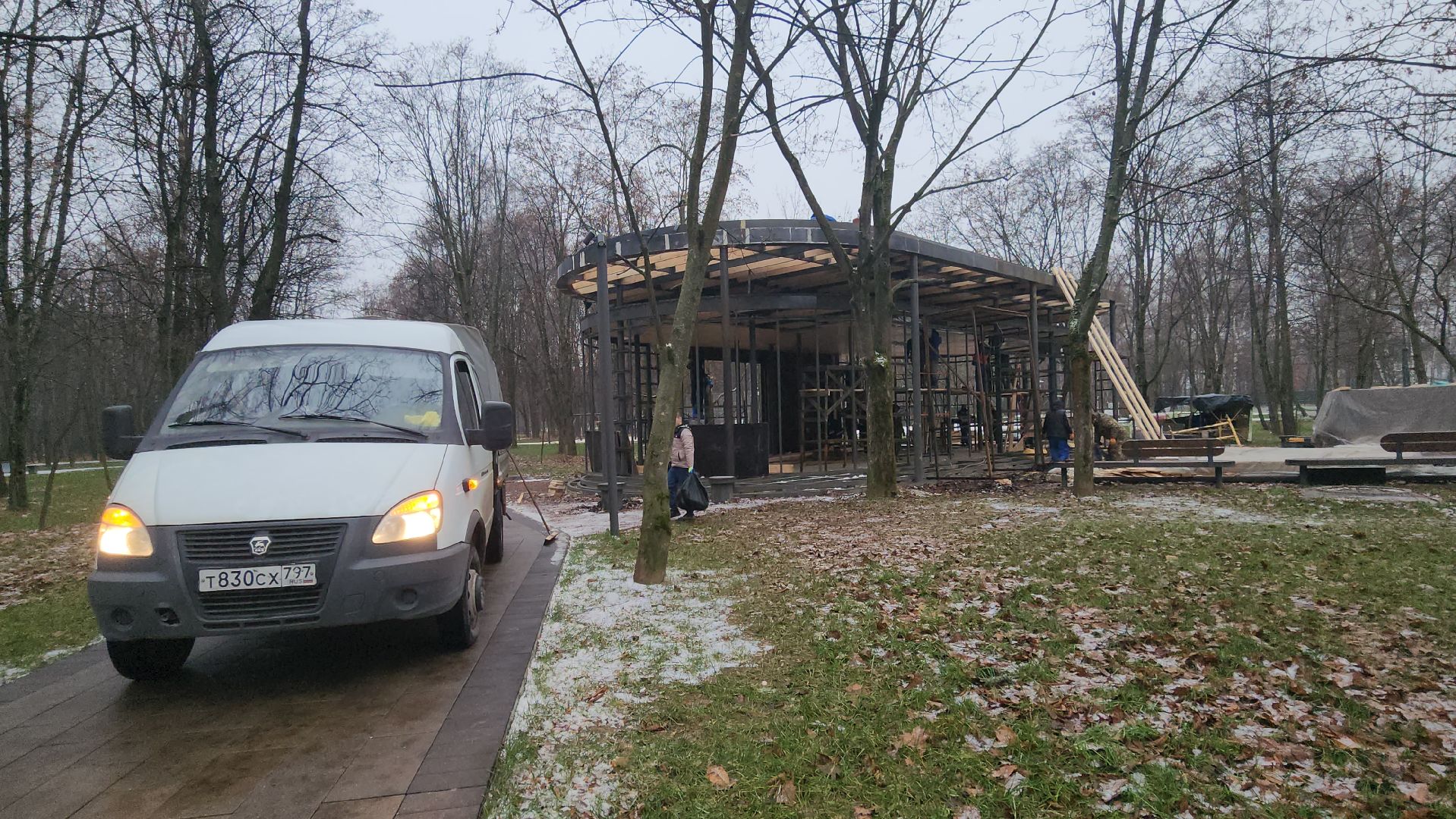 Люберцы, наташинский парк,строители,