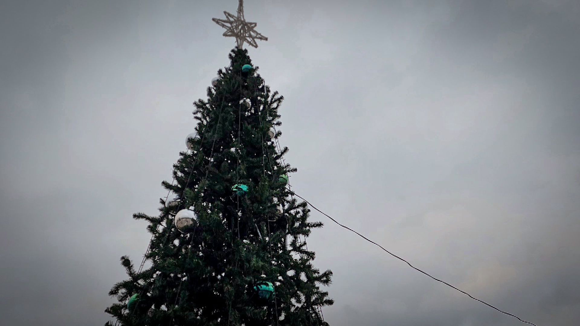 бронницы, резиденция деда мороза в бронницах, зимний сезон в парке, снегурочка берегиня в бронницах,парк бронницкий луг ,