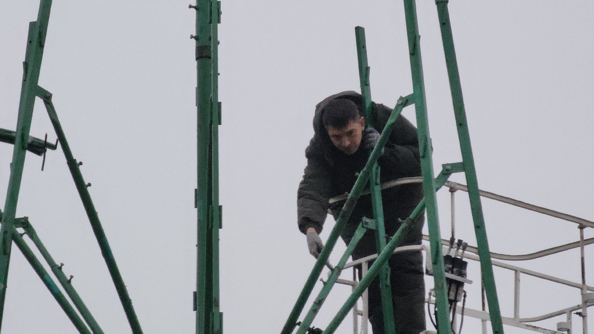 кашира, новый год, новогодняя елка, благоустройство, украшение города к новому году,