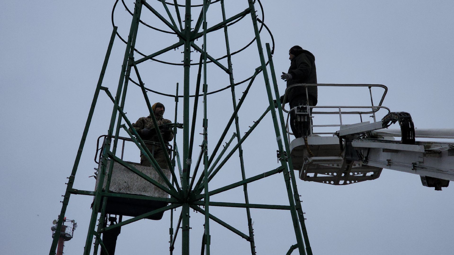 кашира, новый год, новогодняя елка, благоустройство, украшение города к новому году,