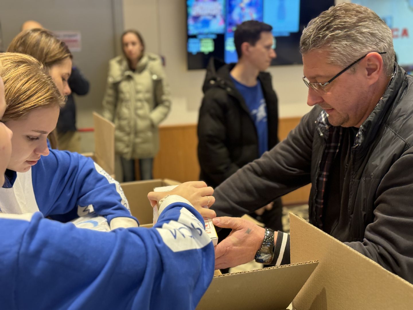 гуманитрная помощь, день добрых дел, ленинский городской округ, сво,