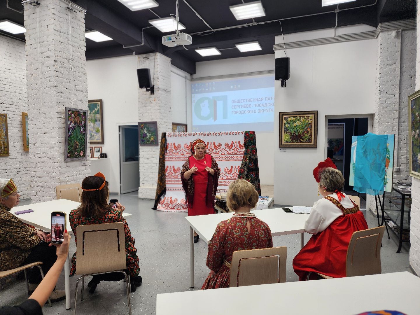 сергиев посад, сергиево-посадский городской округ, народы россии, общественная палата, союз женщин россии, диляра садриева, семейные традиции,год единства народов россии,