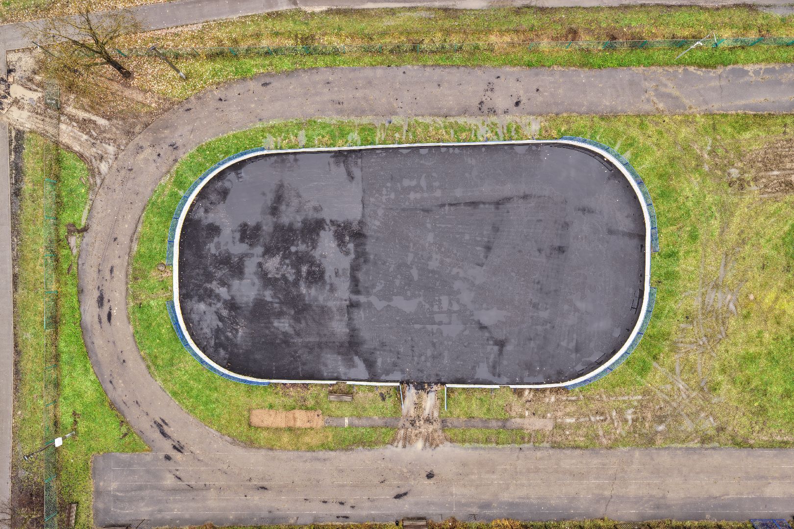 видео с коптера, стадион школы 4 в солнечногорске, ремонт стадиона,