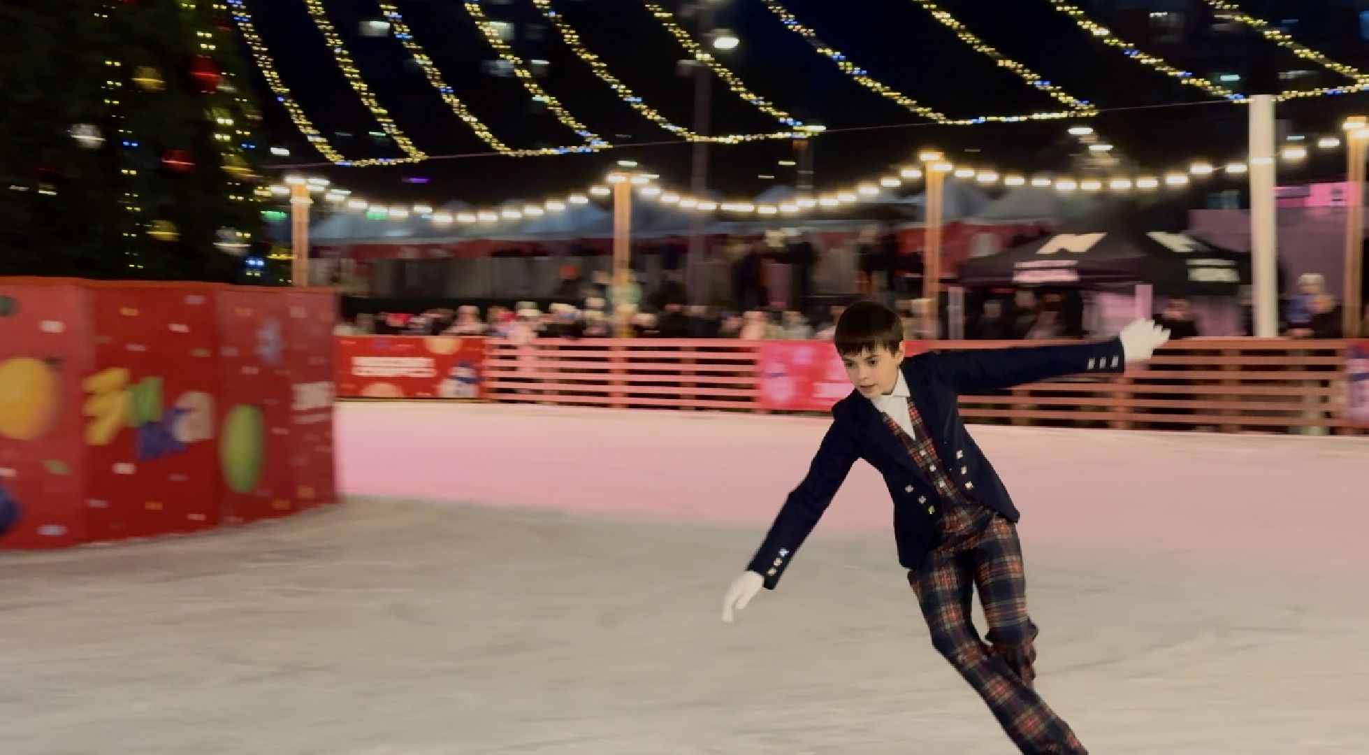 зима в подмосковье, ледовое шоу, фигуристы , ленинский городской округ, открытие катка,