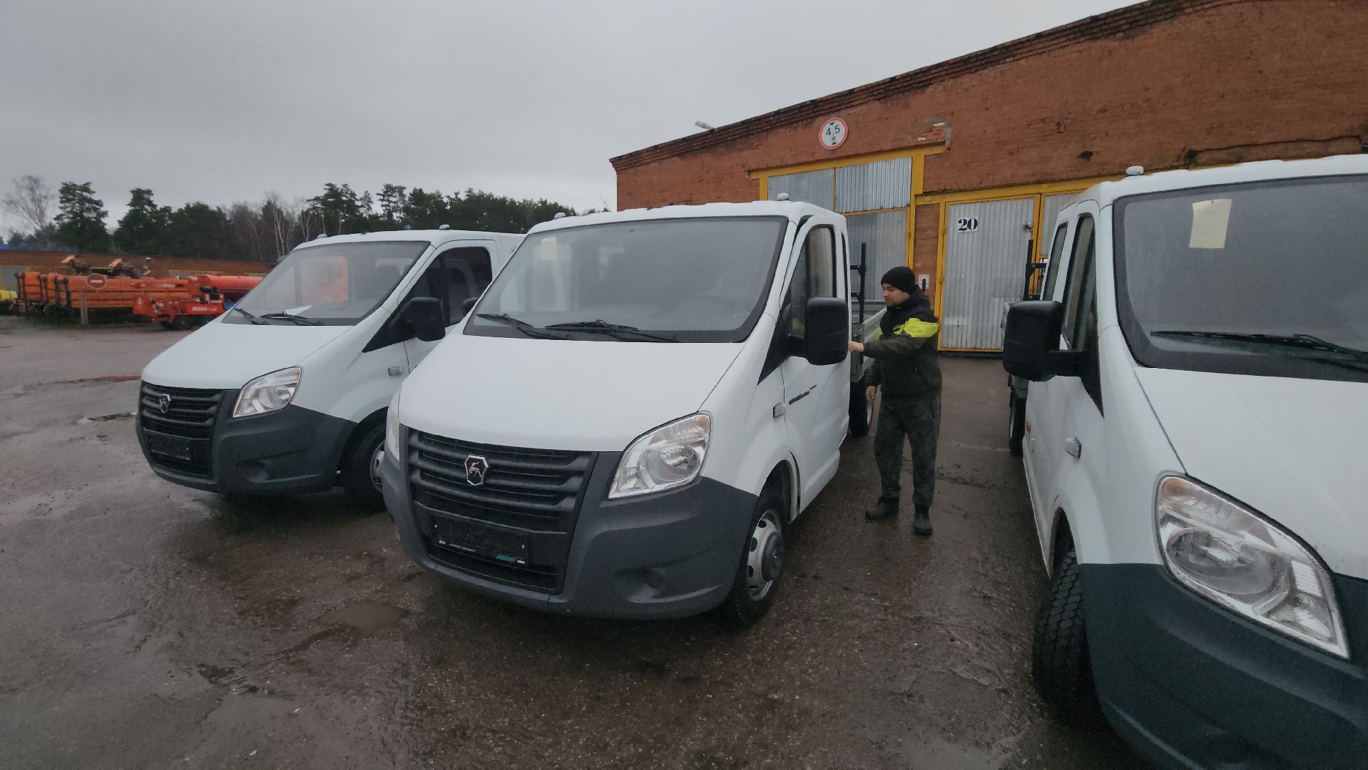 серпухов, комбинат благоустройства, новая коммунальная техника,