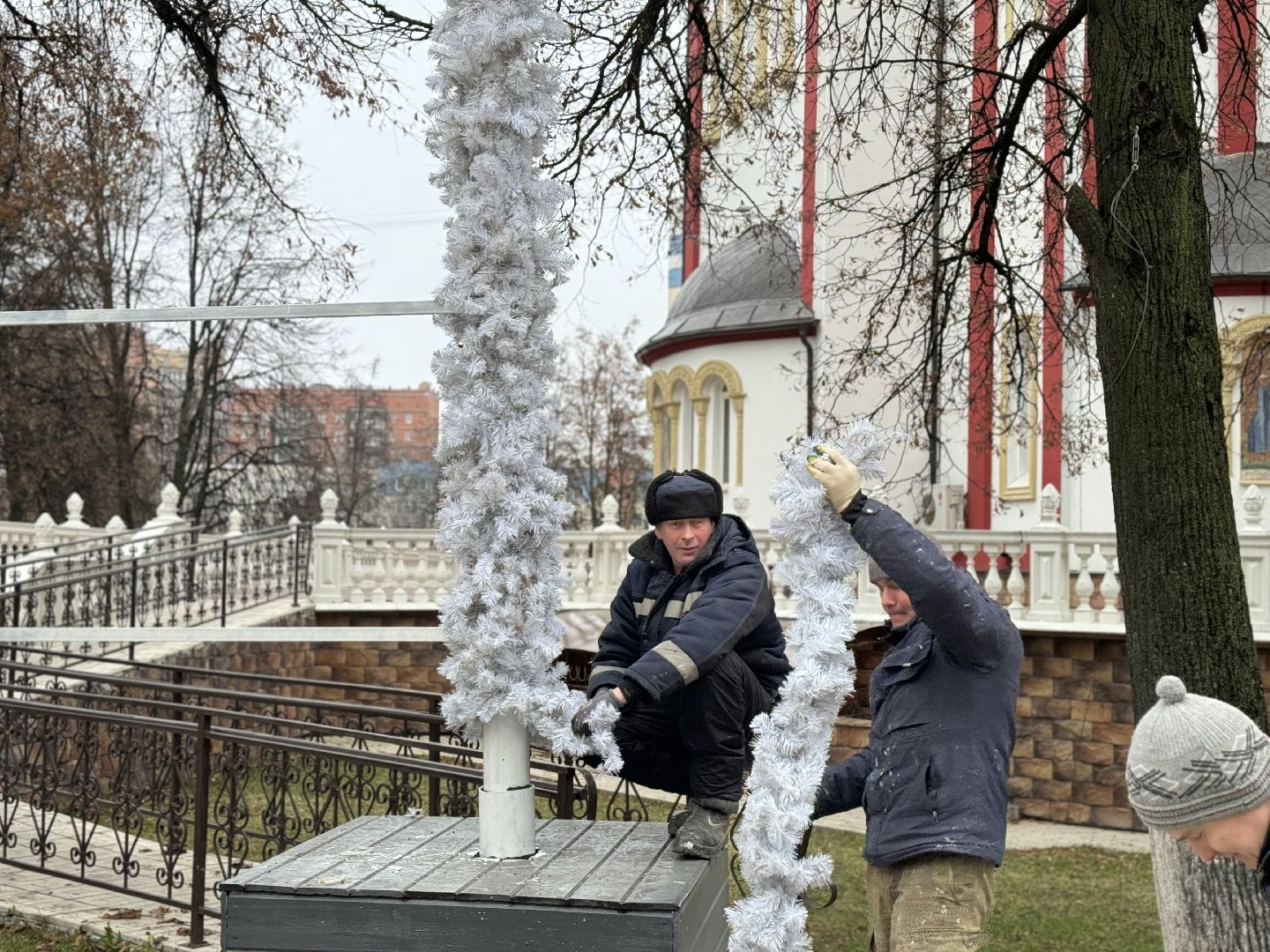 ленинский городской округ, зима в подмосковье, украсили город, новый год,