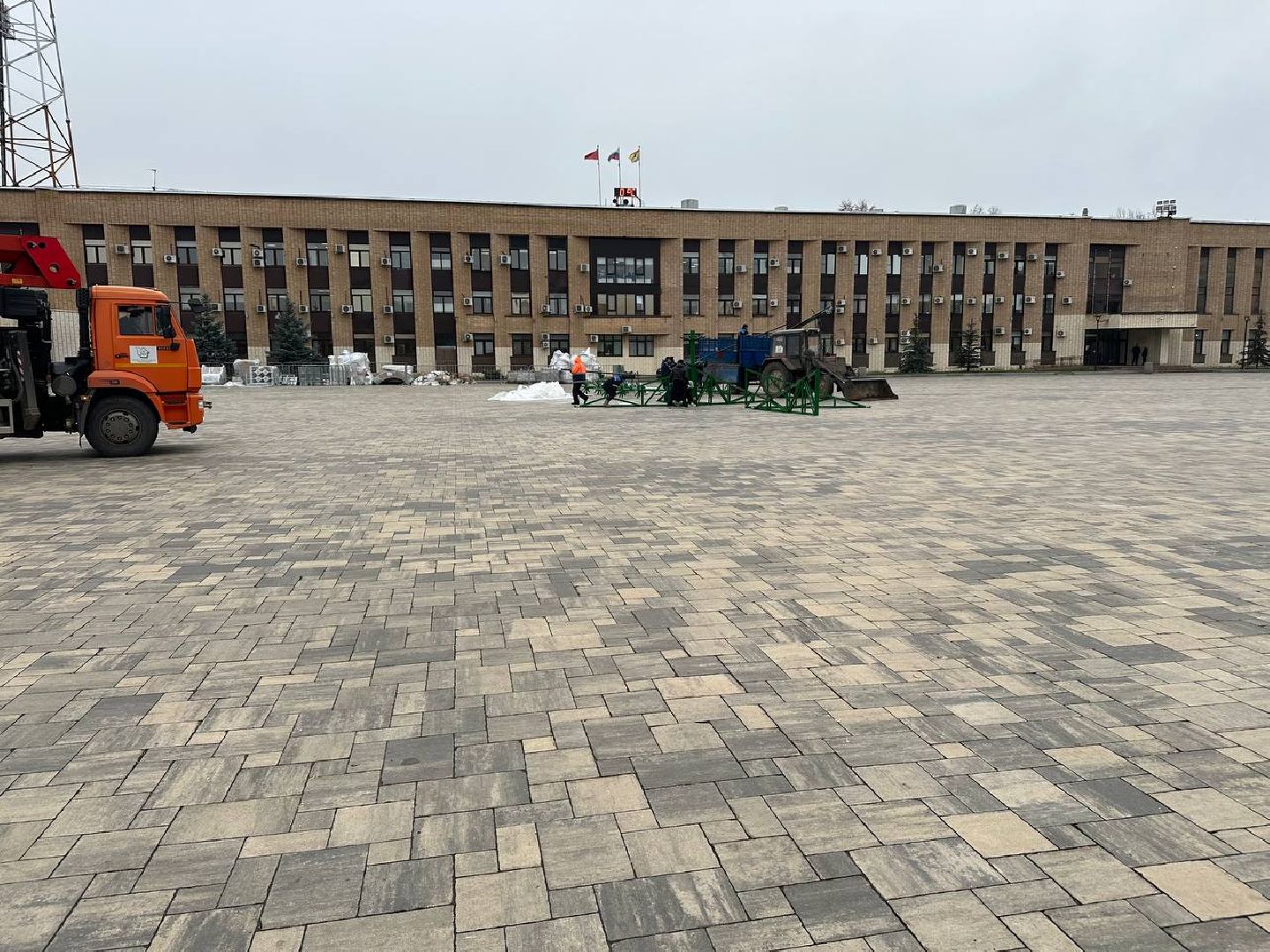 зима в подмосковье, домодедово, новогодняя елка,