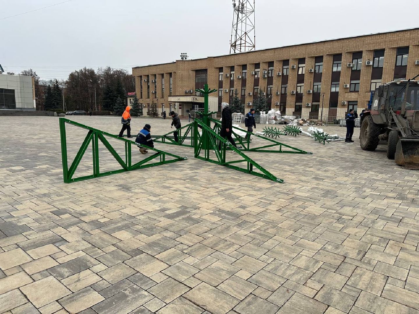 зима в подмосковье, домодедово, новогодняя елка,