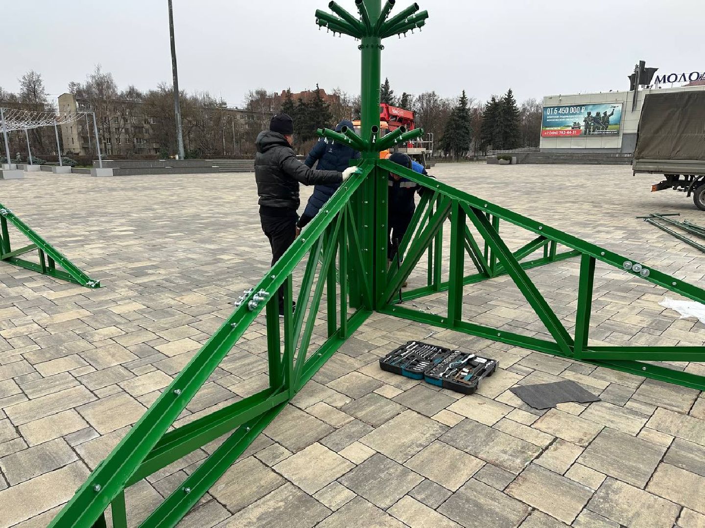 зима в подмосковье, домодедово, новогодняя елка,