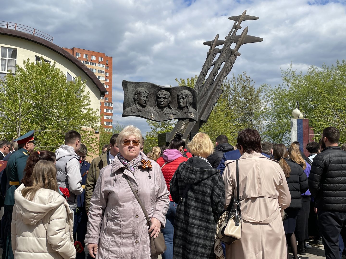 Три Ивана, праздник, 9 мая, цветы