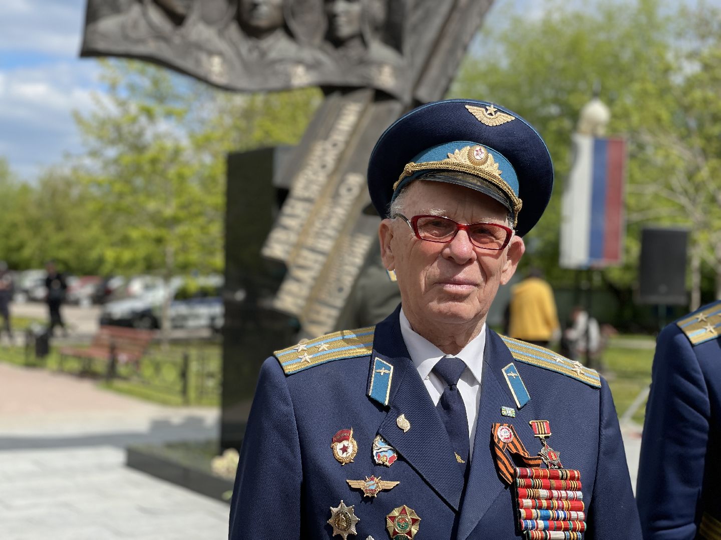 Три Ивана, праздник, 9 мая, цветы