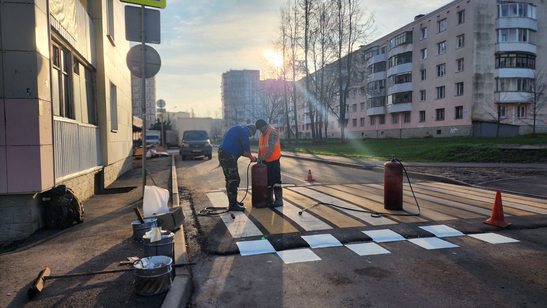 клин, улица дзержинского, дорожная разметка, пешеходный переход,