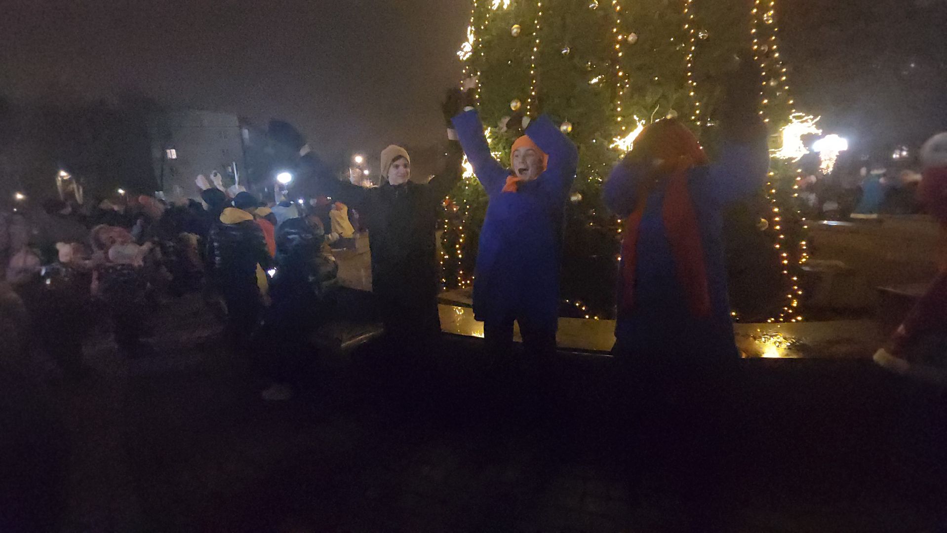 зима в  подмосковье, площадь собина, дк вперед, дтш семья, театр город,