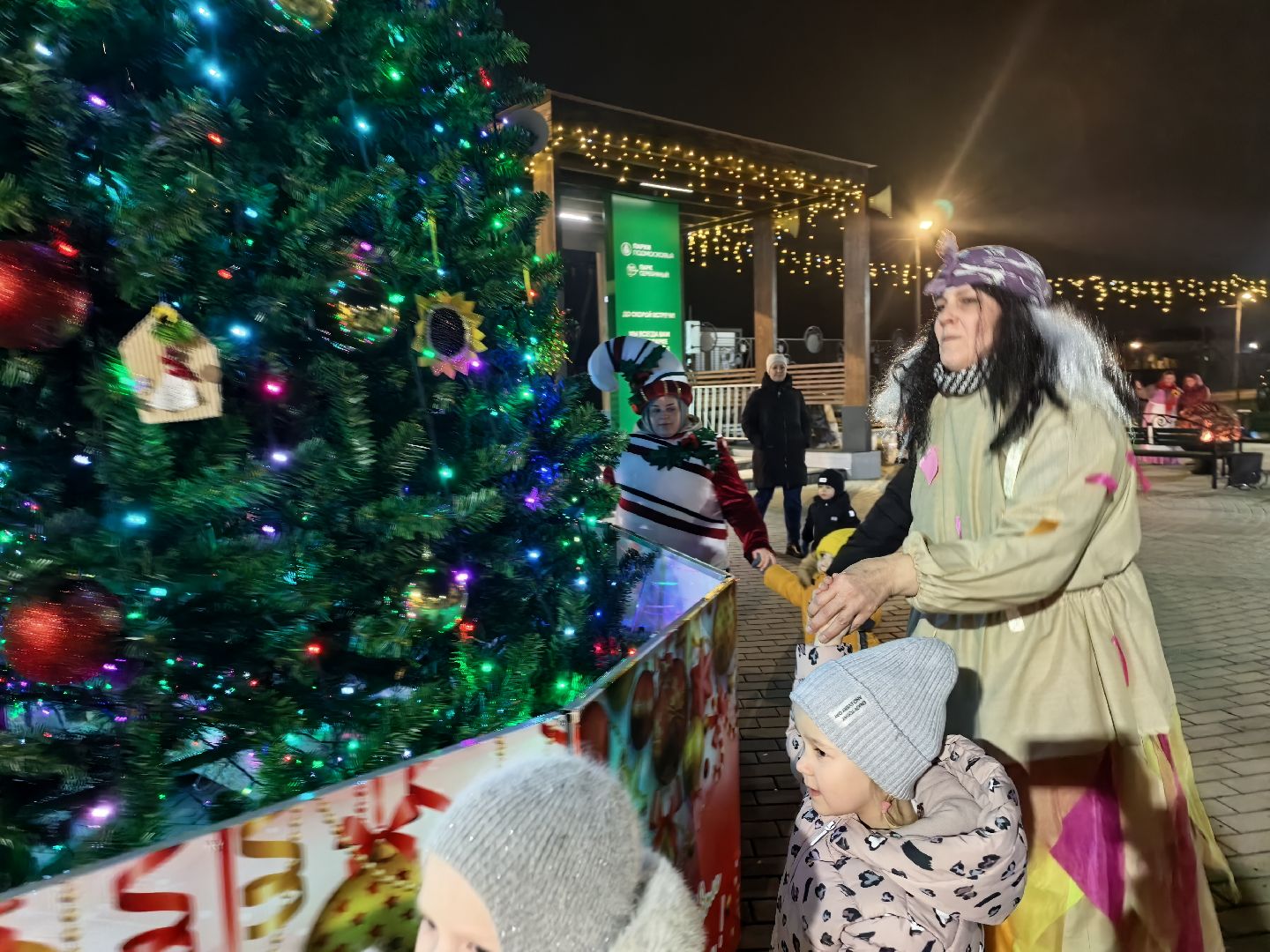 серебряные пруды, новый 2026 год, парк серебряный, открытие зимнего сезона, зима в подмомсковье,