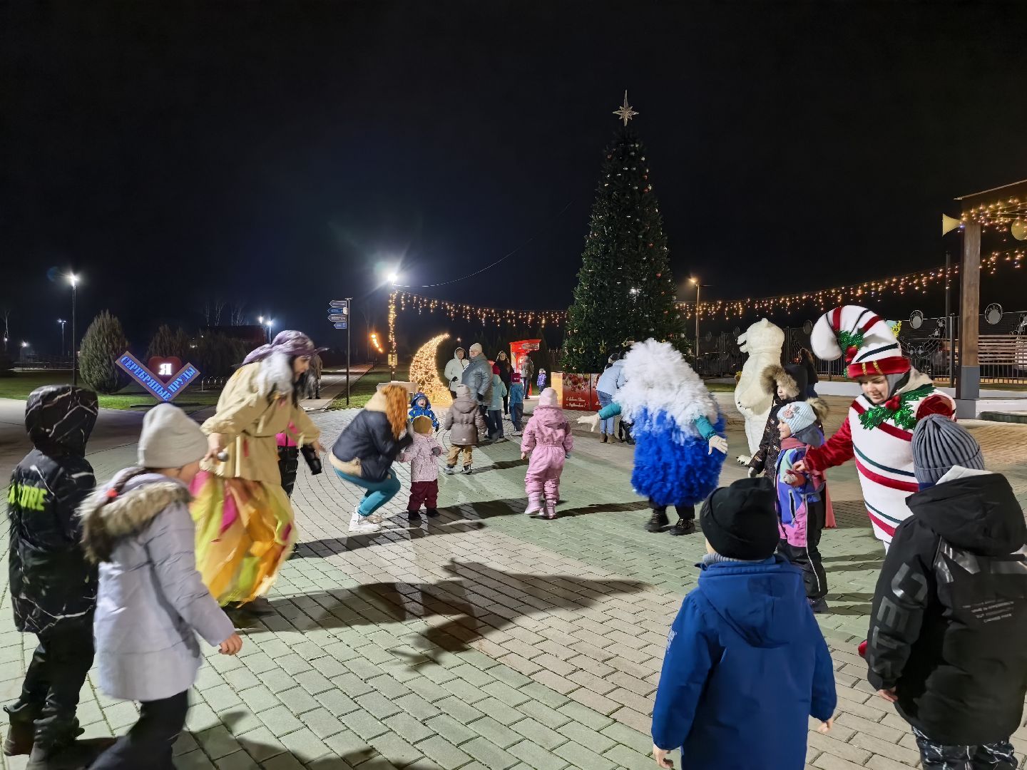 серебряные пруды, новый 2026 год, парк серебряный, открытие зимнего сезона, зима в подмомсковье,