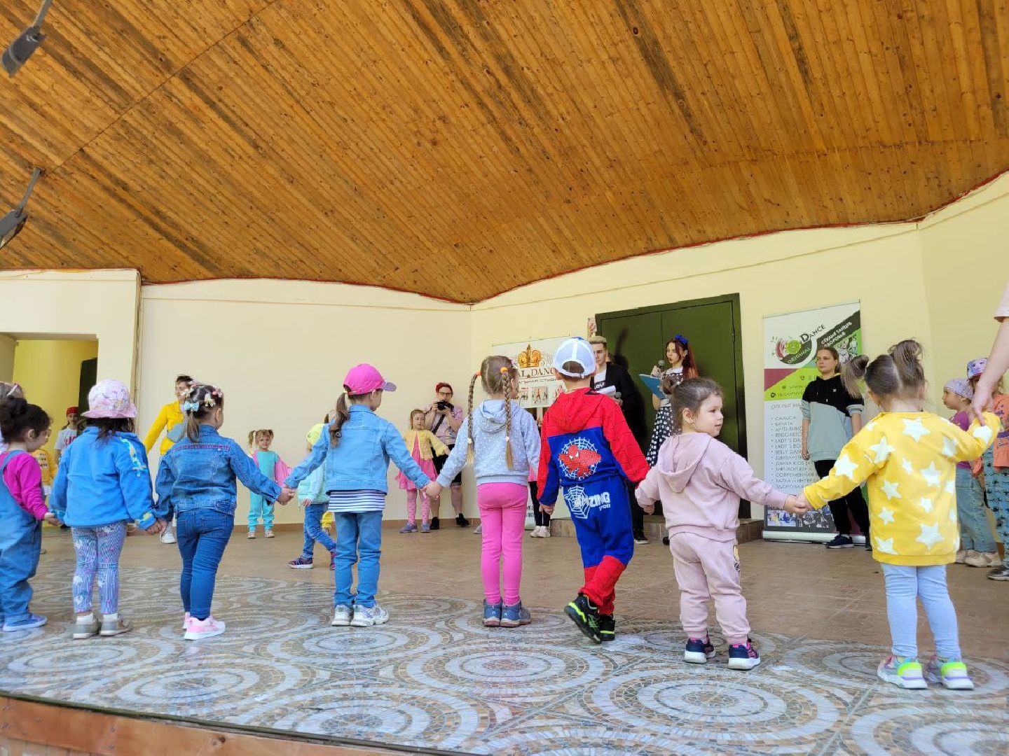 культура; танцы; люди; видное; парки подмосковья