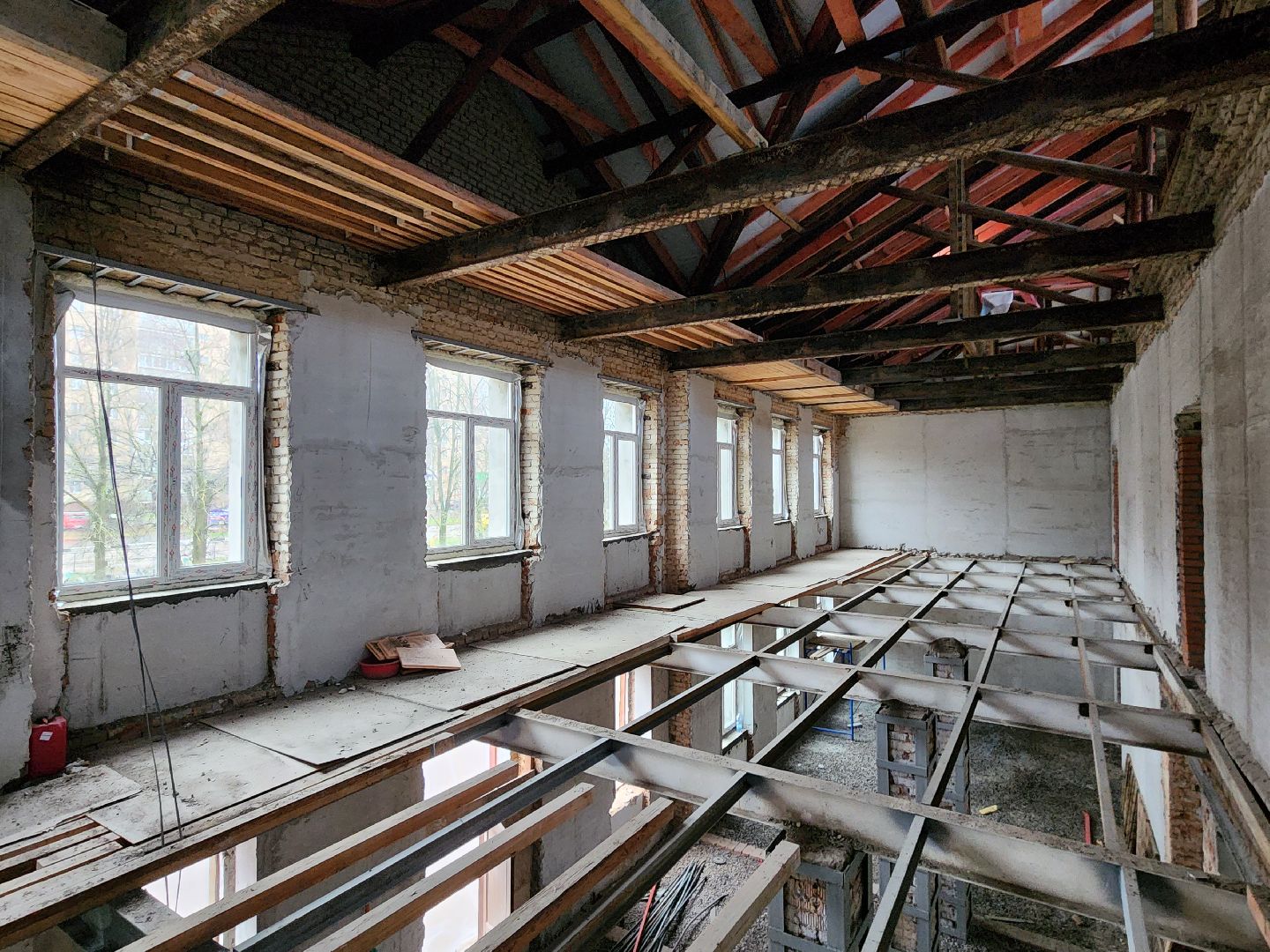 чехов, улица чехова 27, центр детского творчества, капитальный  ремонт, замена кровли, капремонт крыши, реконструкция, металлочерепица, инженерные сети, перекрытия, благоустройство территории, госпрограмма московской области,