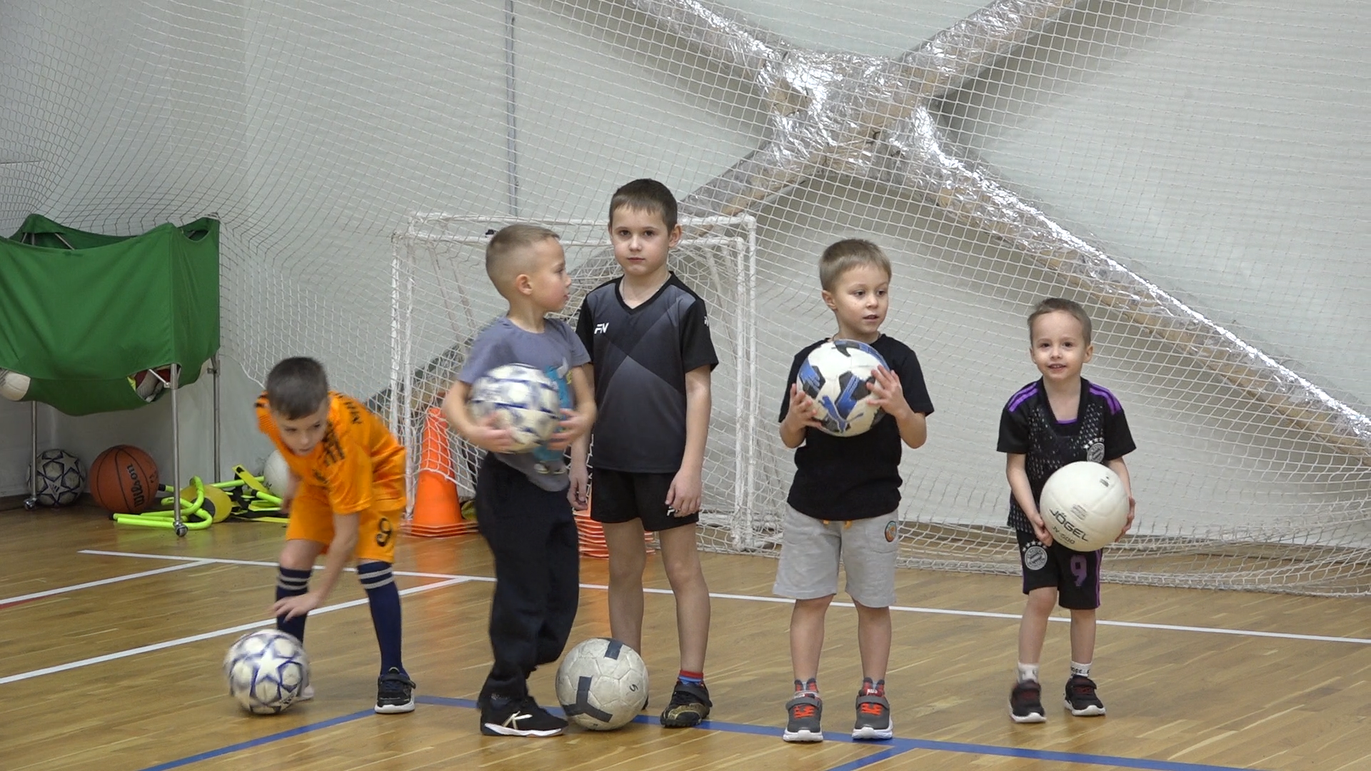 футбол, спортшкола власихи, стадион имени толубко, азбука футбола, тренировка по футболу,