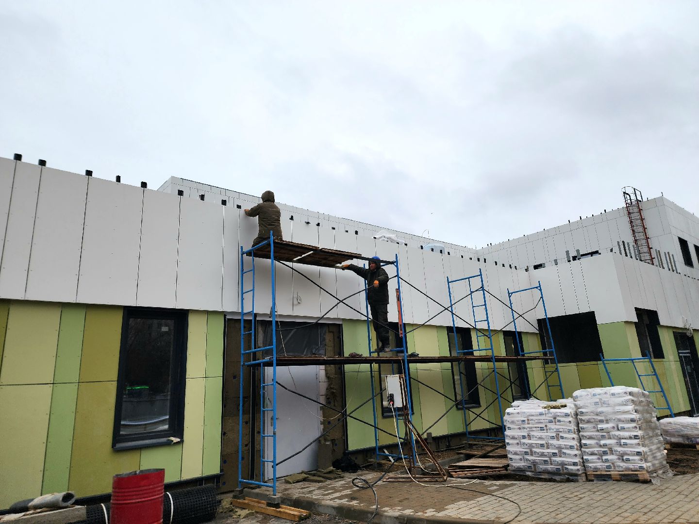 солнечногорск , строительство , гимназия , ученики,