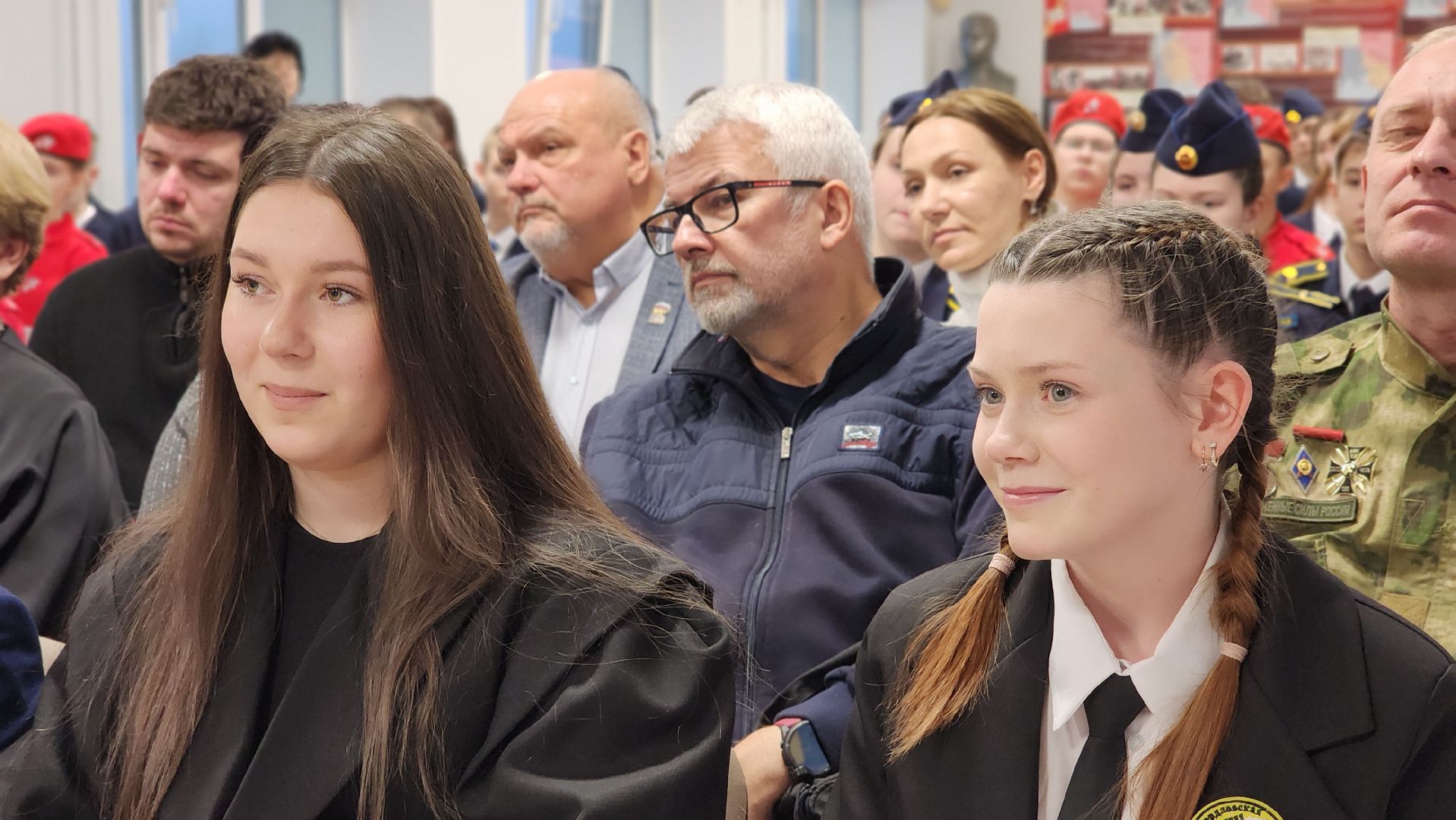 образование, парта героя , участник спецоперации, лосино-петровский,