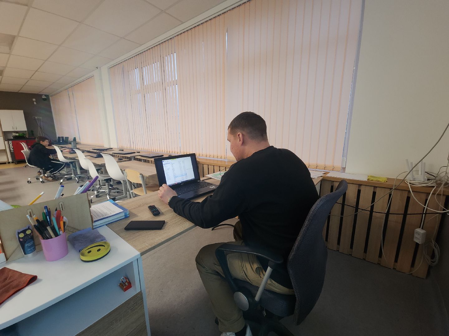 Черноголовка, Образование, Учитель физики,