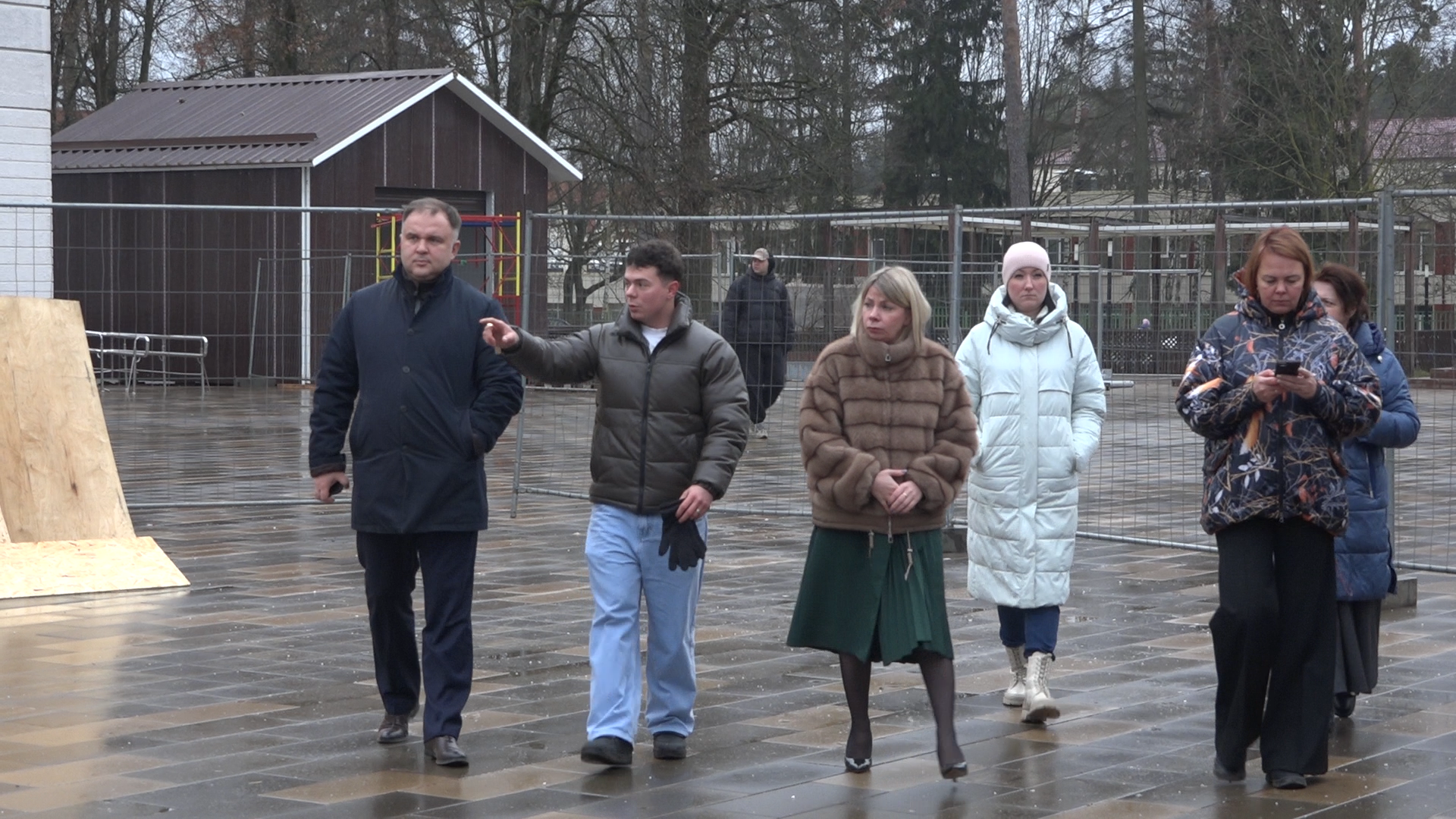 ледовый каток, зима в подмосковье, власиха каток, катание на коньках, айсмат,