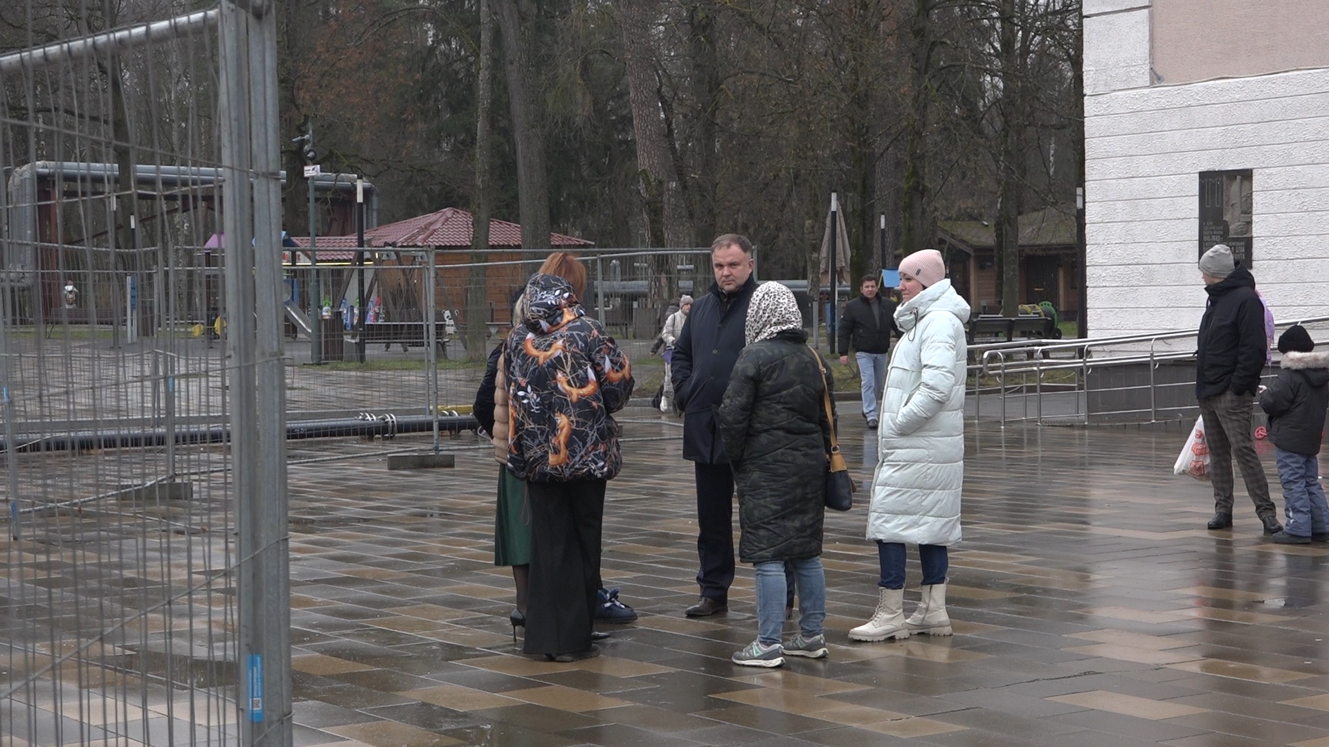 ледовый каток, зима в подмосковье, власиха каток, катание на коньках, айсмат,