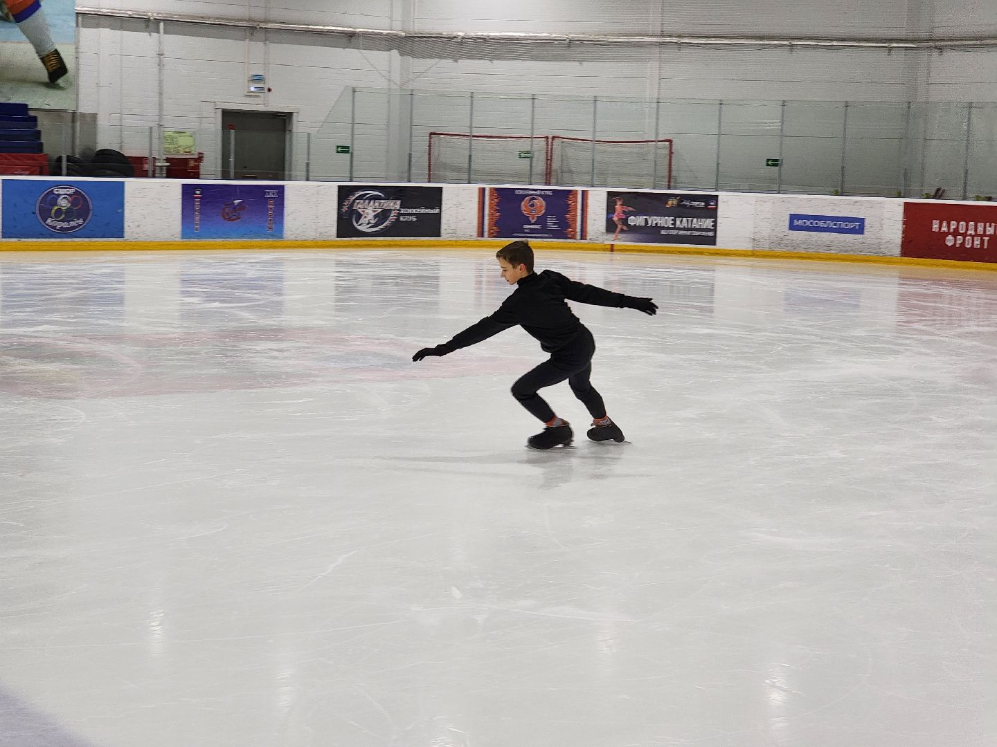 королёв, стадион вымпел, катки в королеве , зима в  подмосковье,  арена имени касатонова в королеве, спорт, здоровый образ жизни,