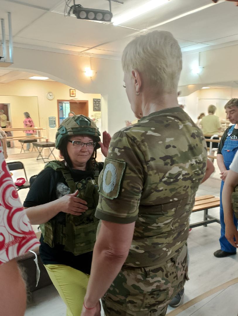 пушкинский городской округ,группа мир, волонтерская деятельность, доброволец, помощь в зону сво, эвакуационные тележки, день волонтера,