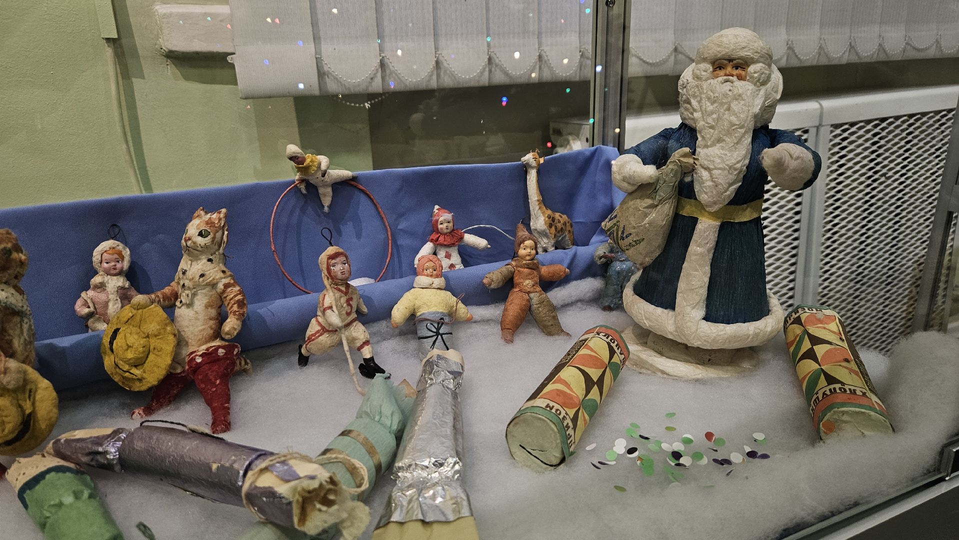 долгопрудный, долгопрудненский историко-художественный музей, елочная игрушка, новогодняя елка, история игрушки, советская игрушка,