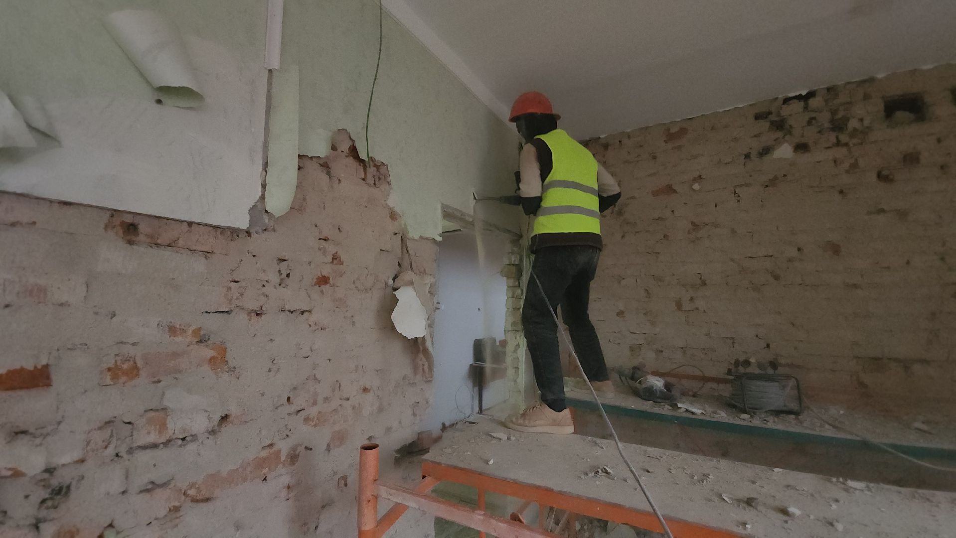 кашира, капитальный ремонт,  демонтажные работы, школа,