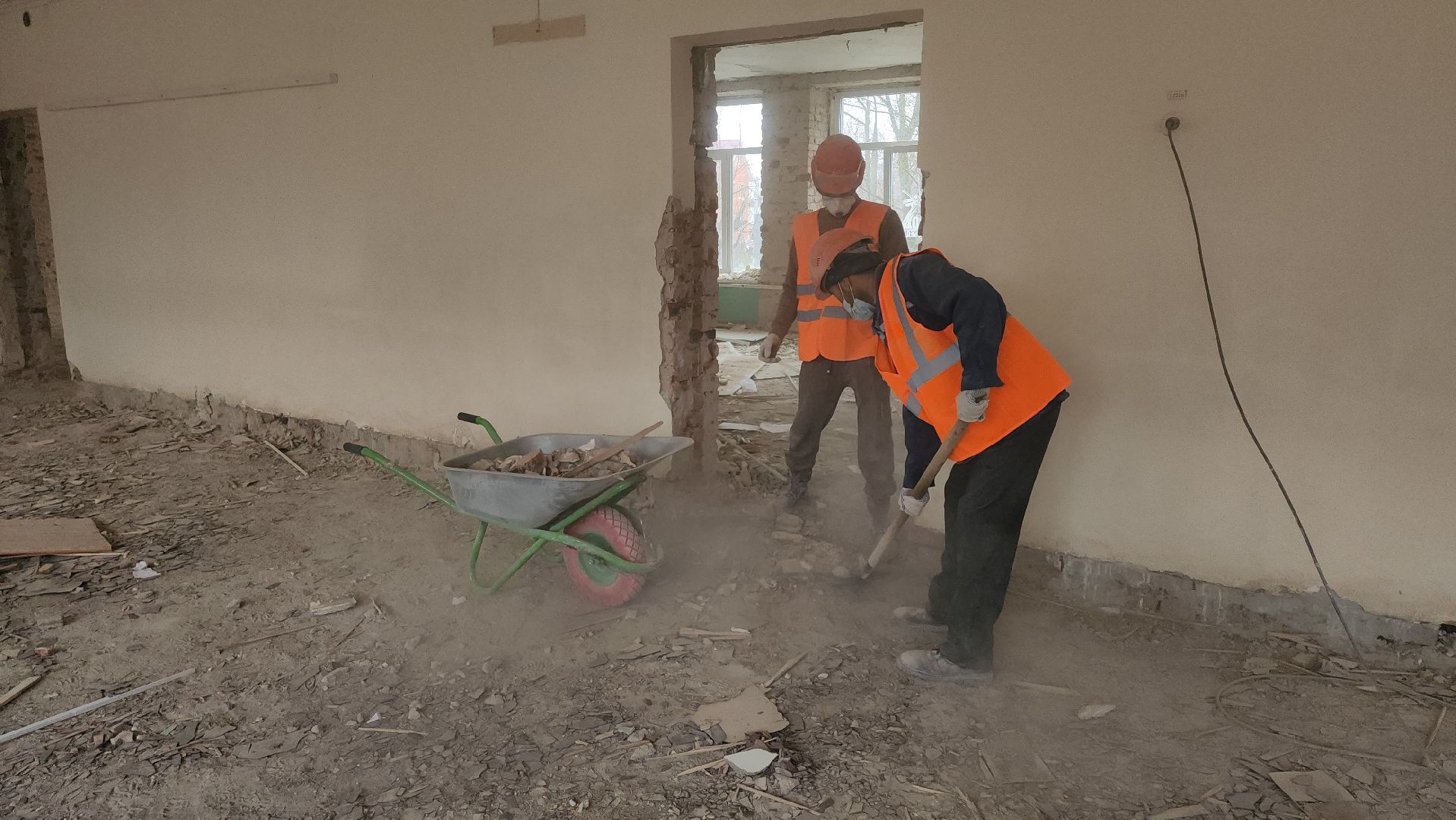 кашира, капитальный ремонт,  демонтажные работы, школа,