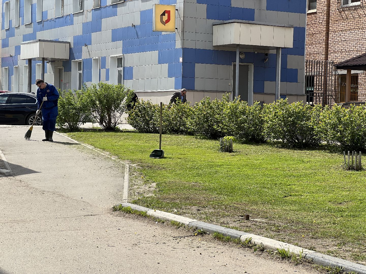 Химки, благоустройство, покос травы, уборка города