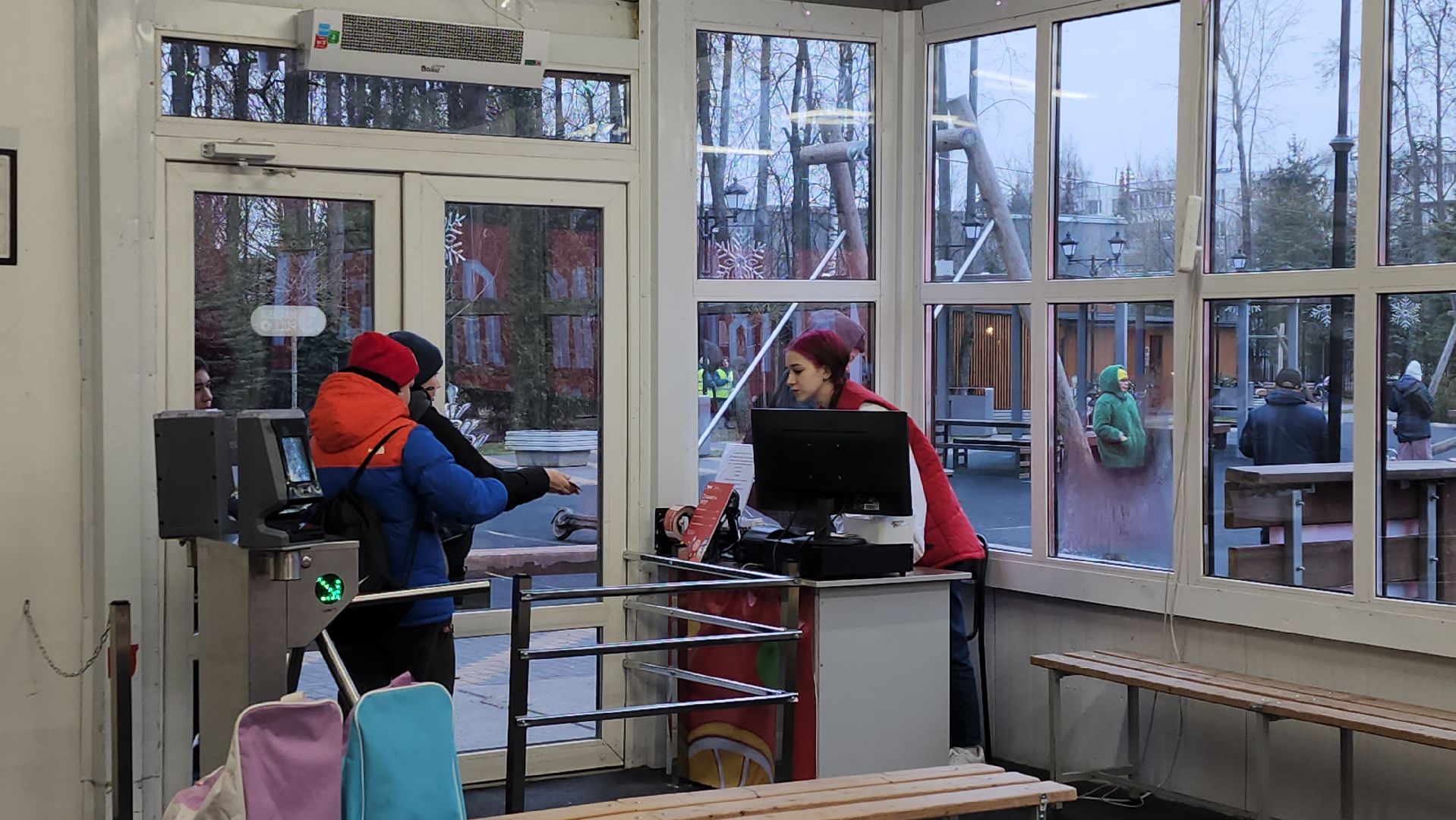 истра, каток, зима в подмосковье,