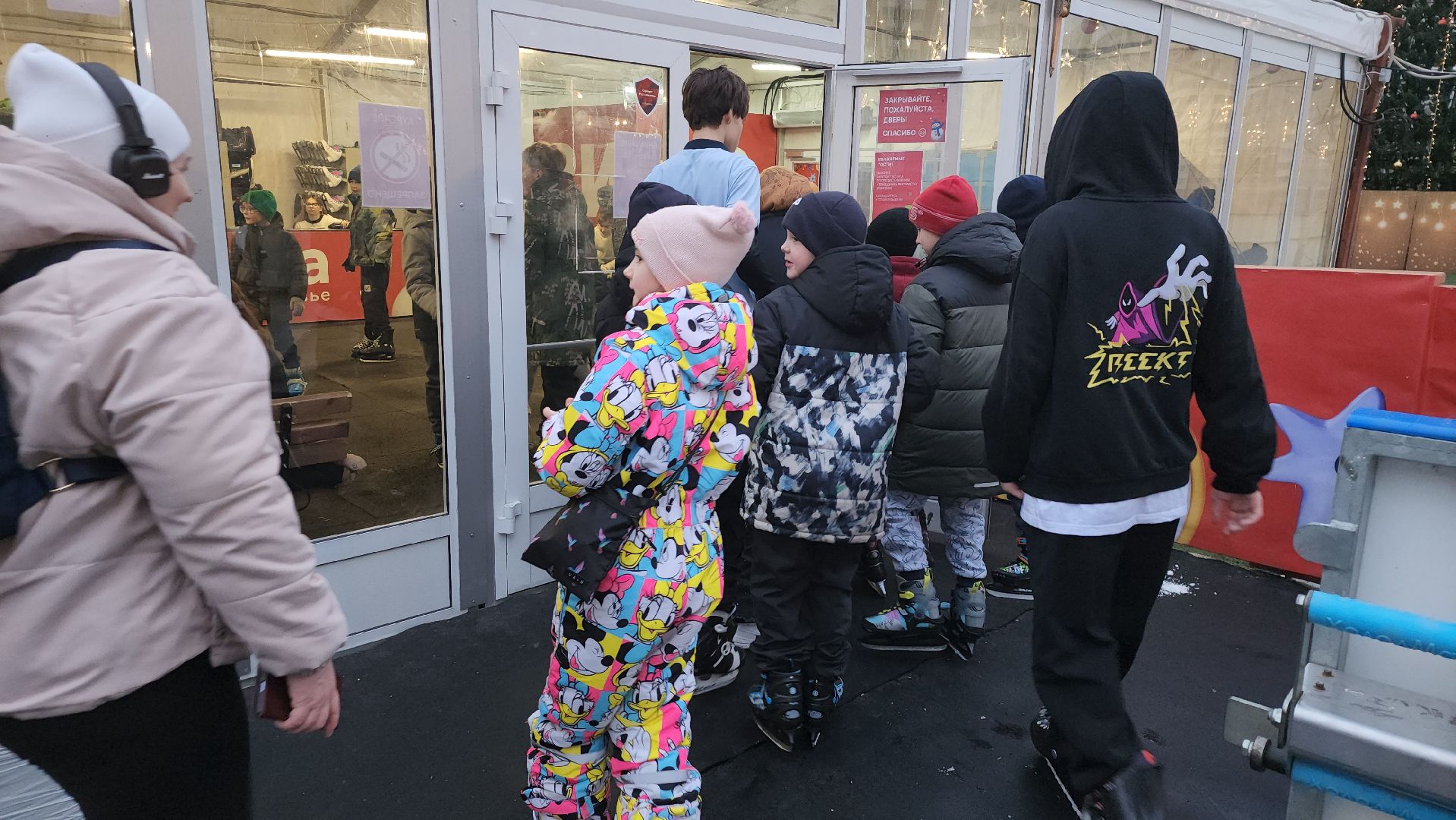 каток, зима в  подмосковье, путилково,