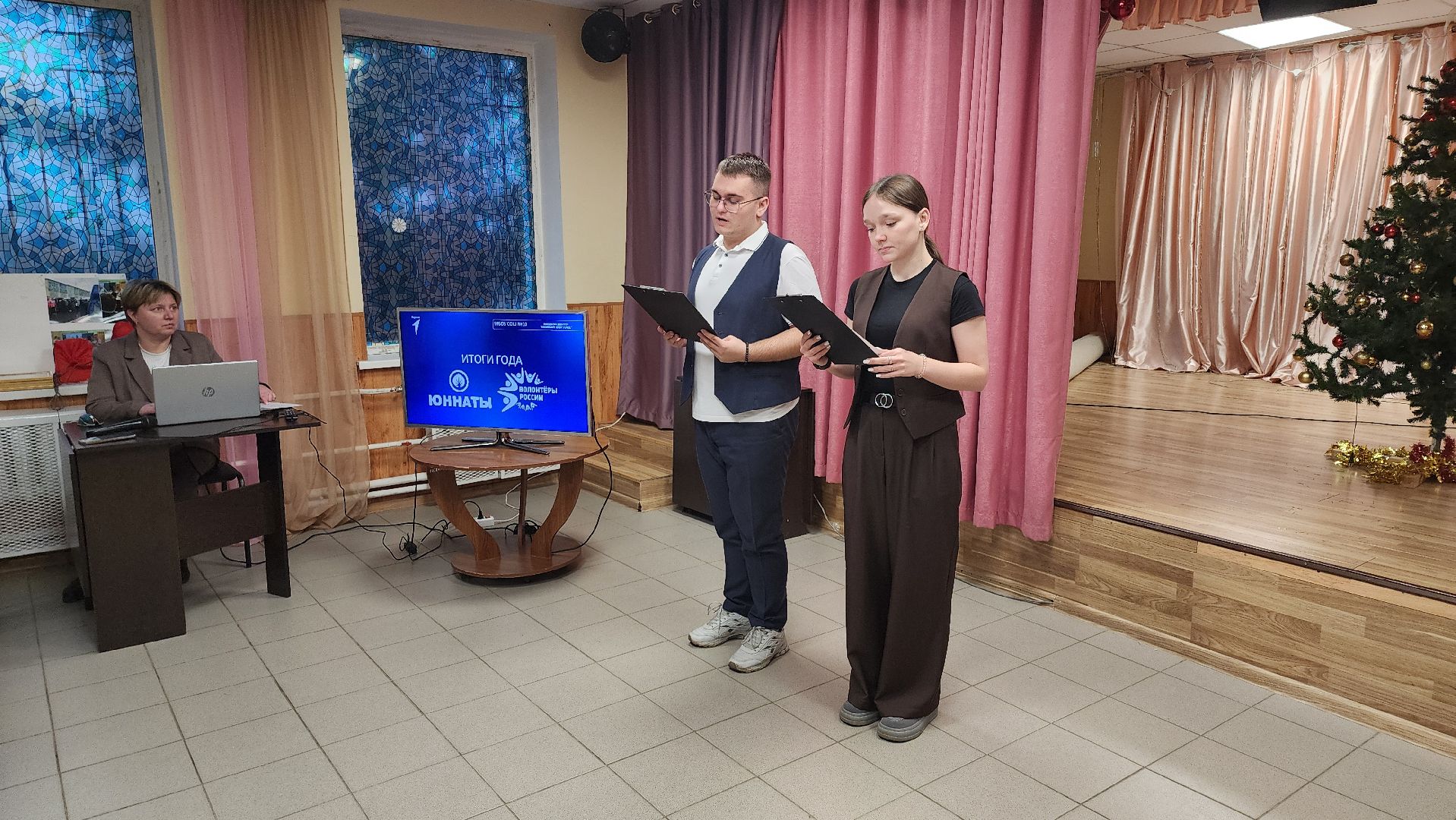 кашира, день добровольца, волонтеры подмосковья, подведение итогов, добрые дела, школьники,