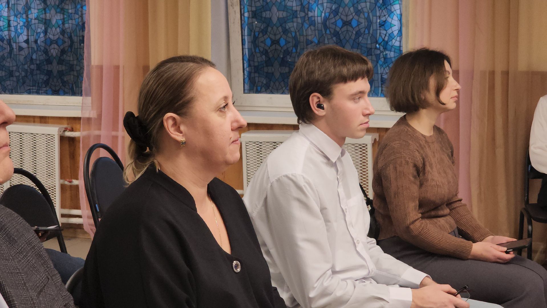 кашира, день добровольца, волонтеры подмосковья, подведение итогов, добрые дела, школьники,