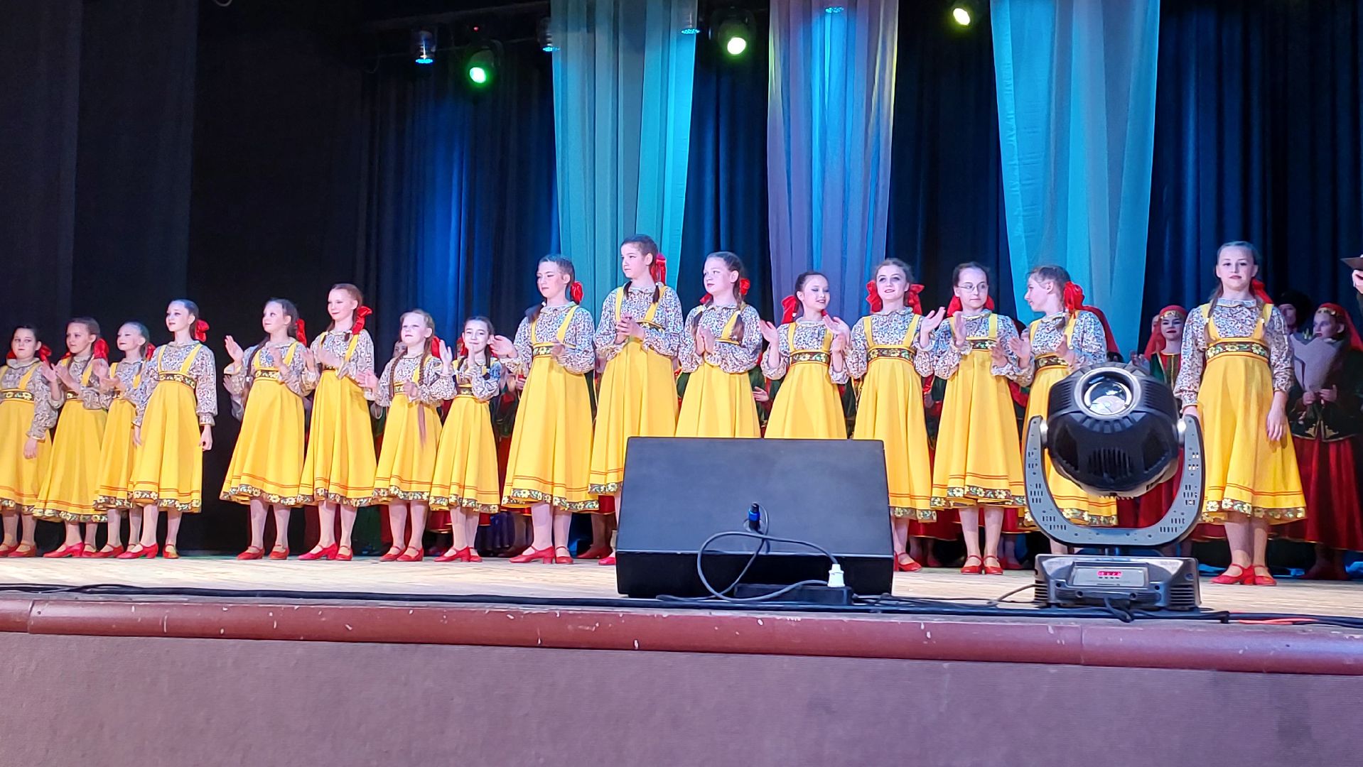 отчетный концерт, танцы, вдохновение, серпухов, хореография, народный танец, дети,