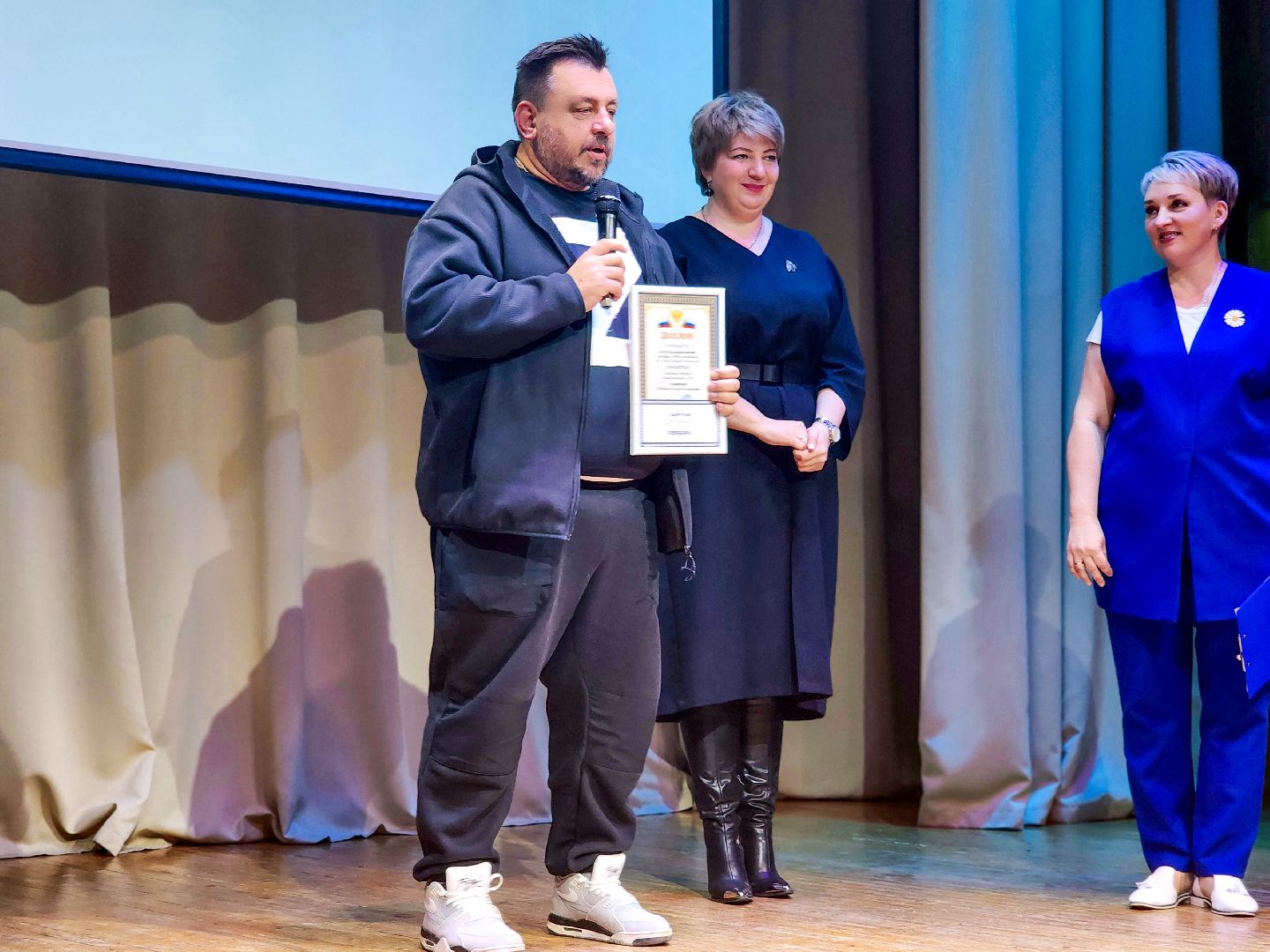 пущино, серпухов, волонтеры,