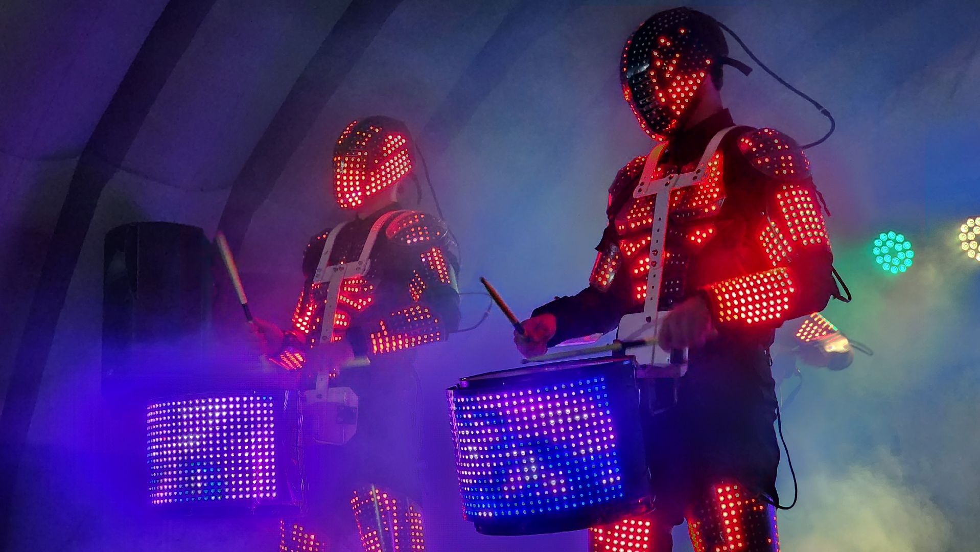 Руза, начало зимнего сезона, Парк городок, барабанное шоу,