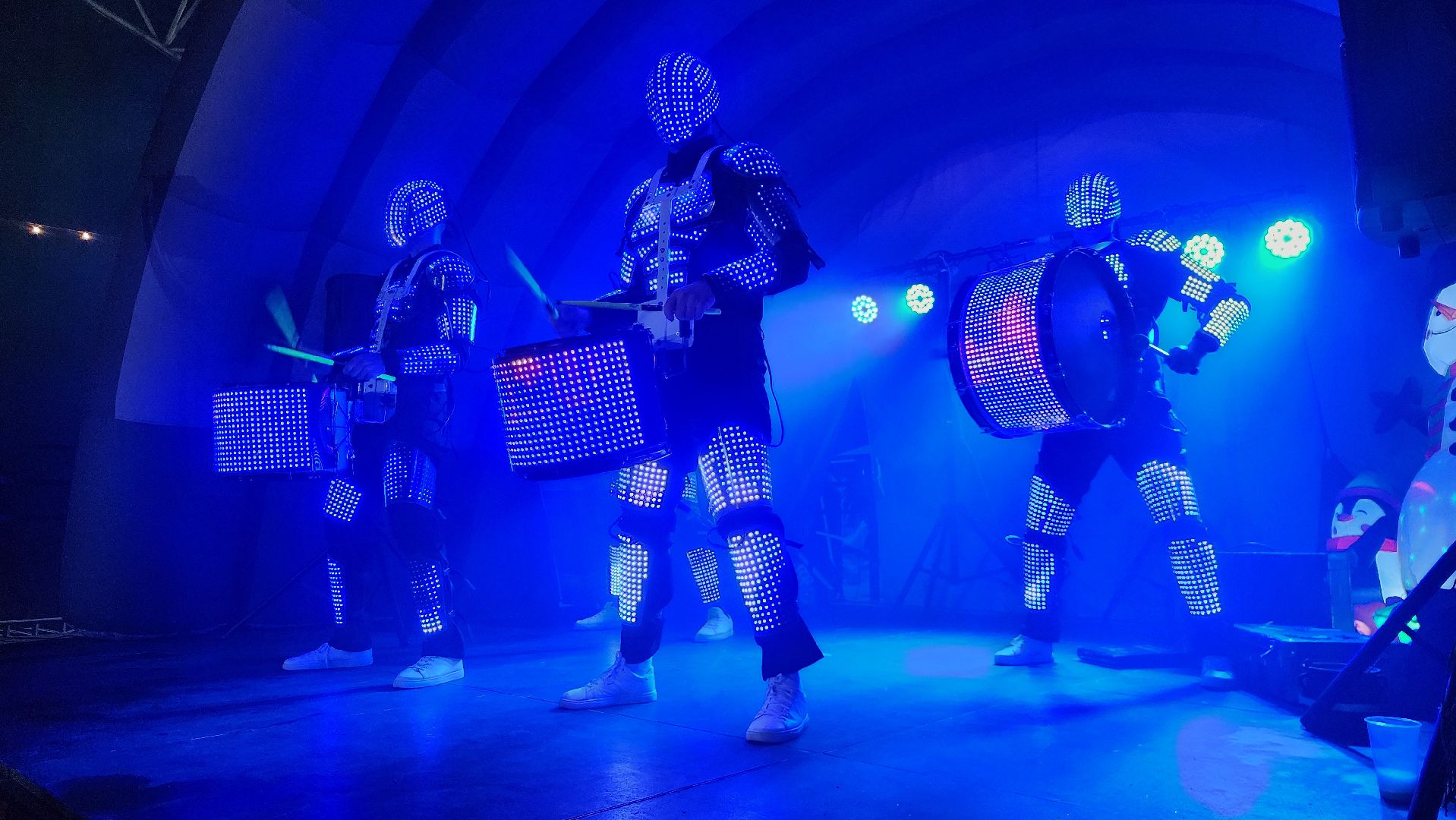 Руза, начало зимнего сезона, Парк городок, барабанное шоу,