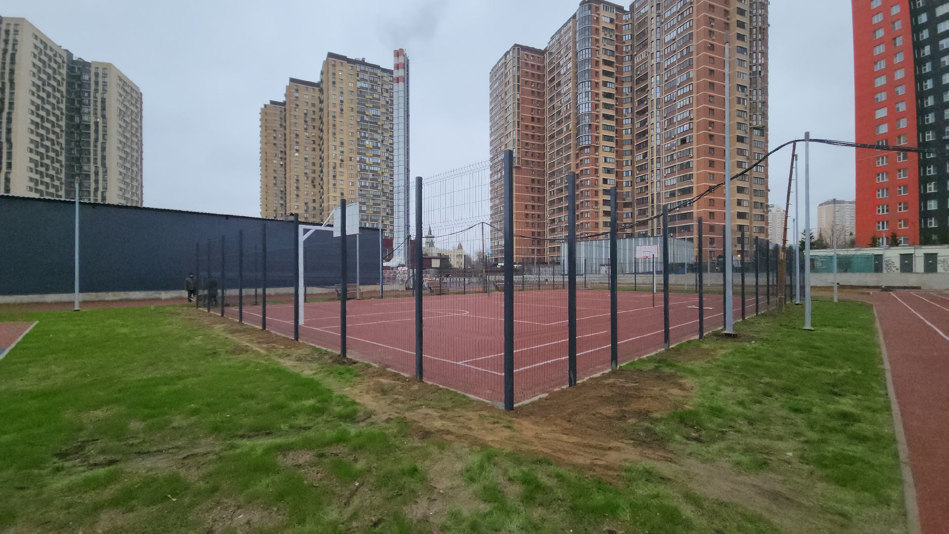 Красногорск , строительство школы,