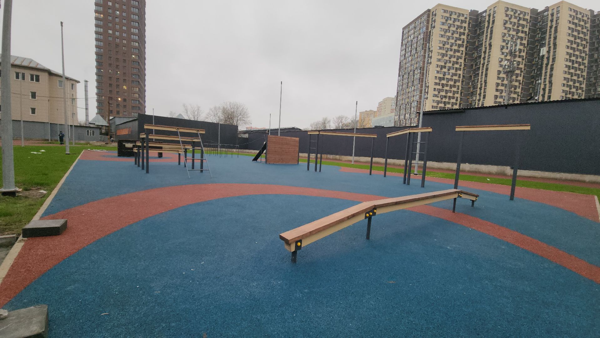 Красногорск , строительство школы,