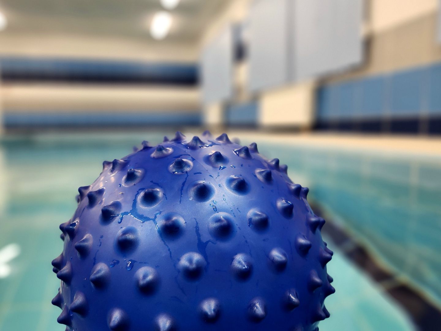 социальная адаптация, бассейн, реабилитационный центр, реабилитация, криа,