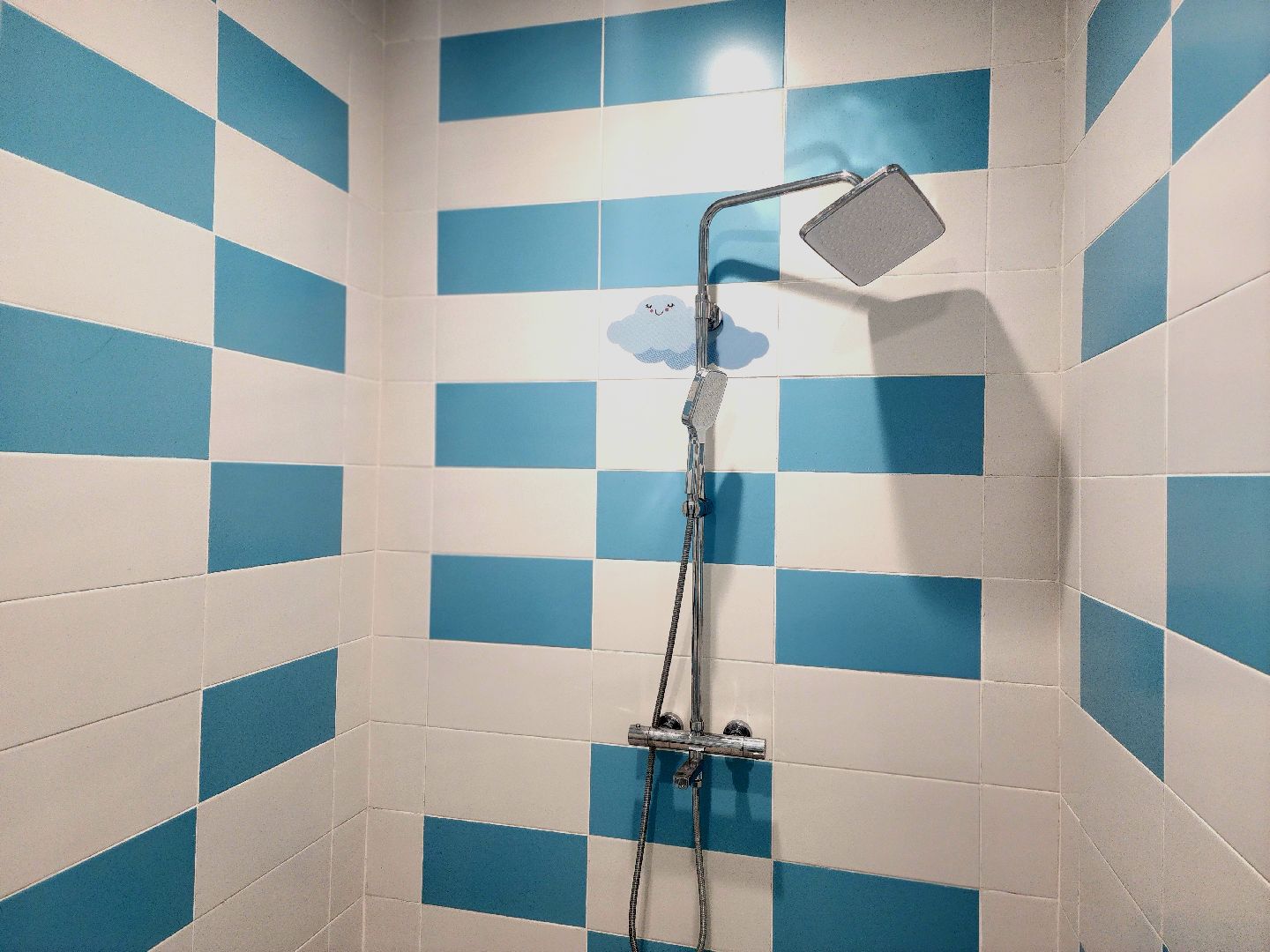 социальная адаптация, бассейн, реабилитационный центр, реабилитация, криа,