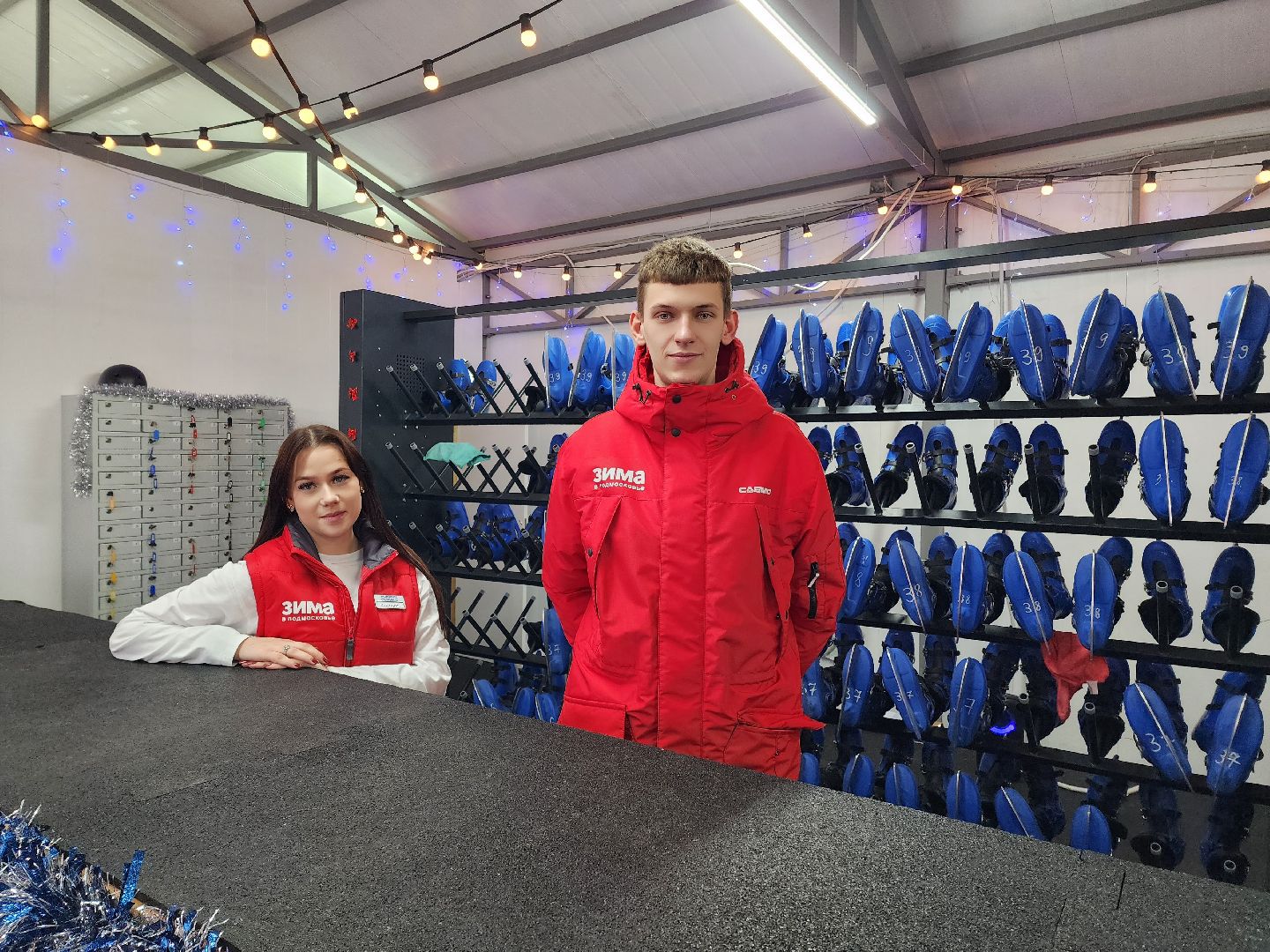 солнечногорск , зима, каток, лед,